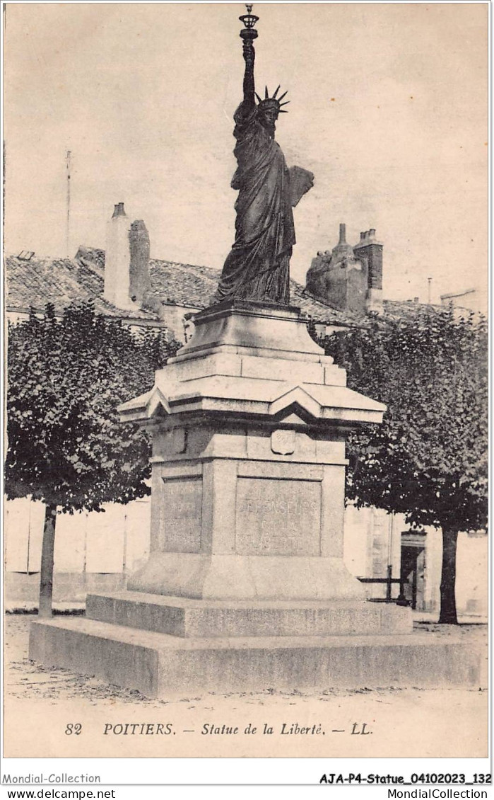 AJAP4-STATUE-0371 - POITIERS - Statue De La Liberté  - Monuments