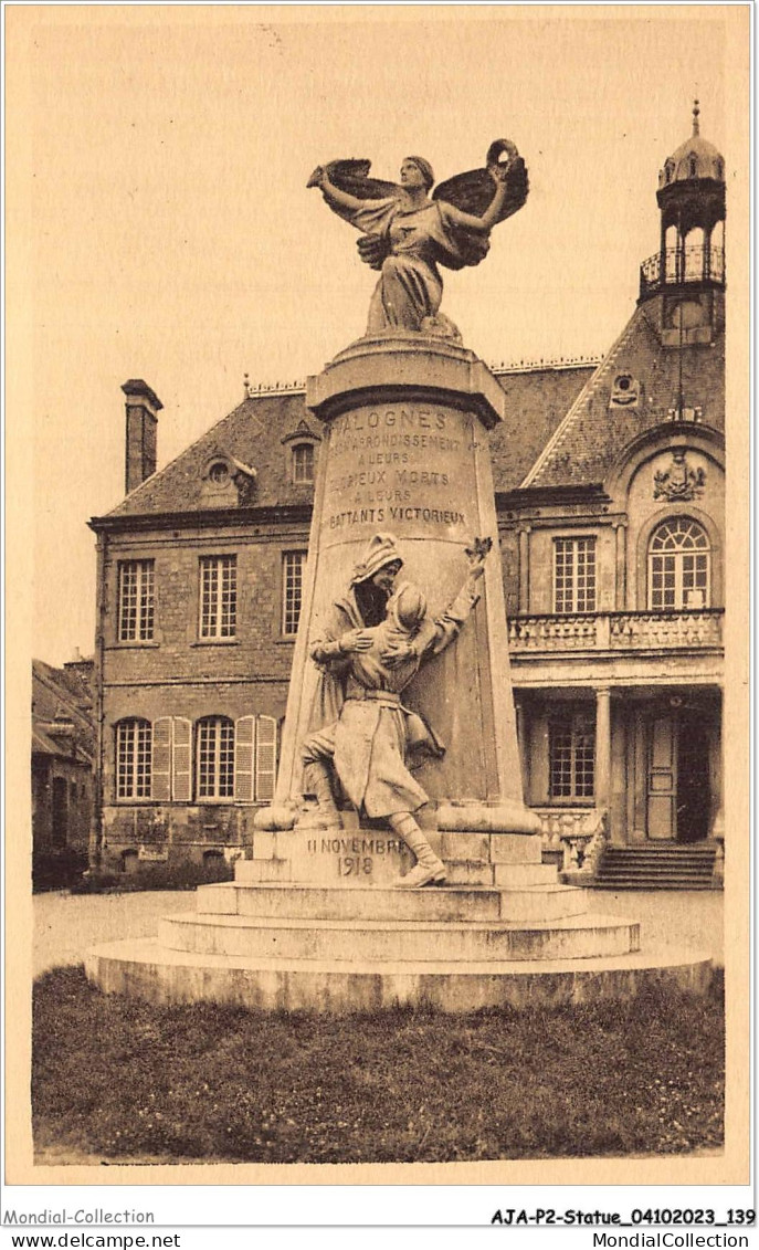 AJAP2-STATUE-0172 - VALOGNES - Monument De La Victoire - Place De L'hôtel De Ville  - Denkmäler