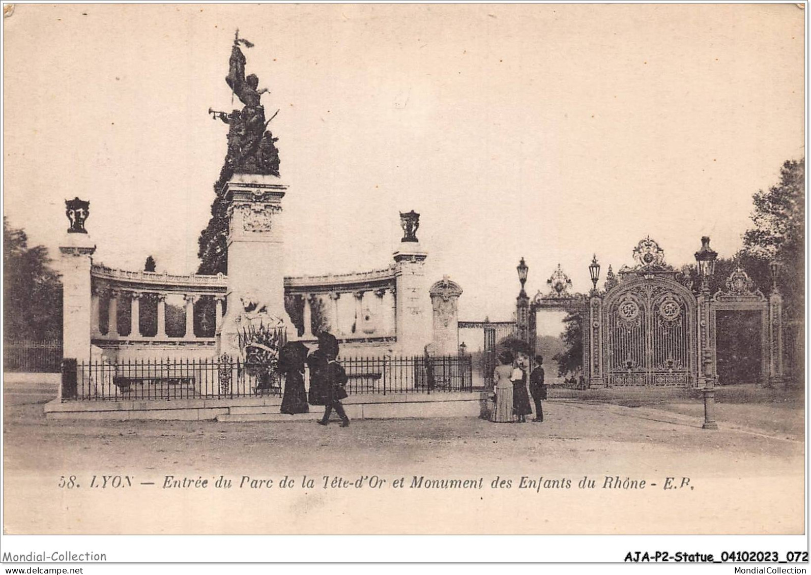 AJAP2-STATUE-0139 - LYON - Entrée Du Parc De La Tête-d'or Et  Monument Des Enfants Du Rhône  - Denkmäler