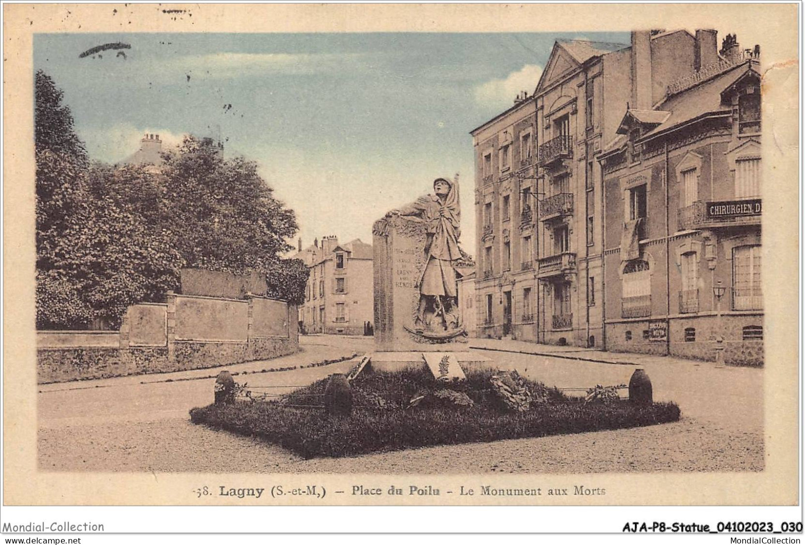 AJAP8-STATUE-0703 - LAGNY - Place Poilu - Le Monument Aux Morts  - Monuments