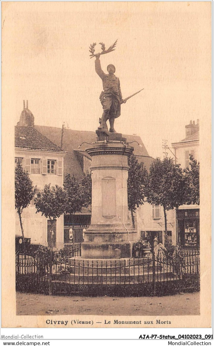 AJAP7-STATUE-0652 - CIVRAY - Le Monument Aux Morts - Denkmäler