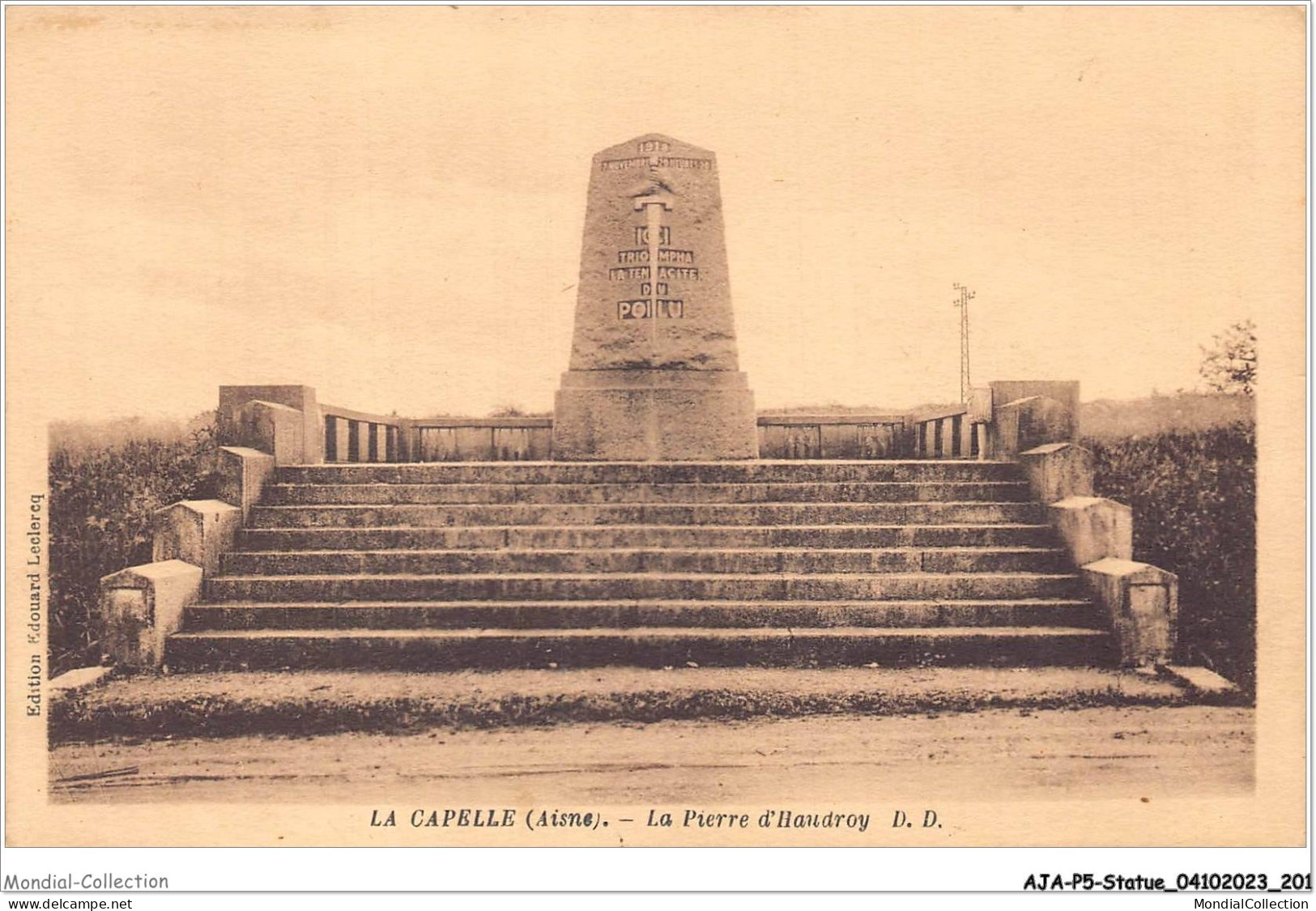 AJAP5-STATUE-0513 - LA CAPELLE - La Pierre D'haudroy  - Monuments