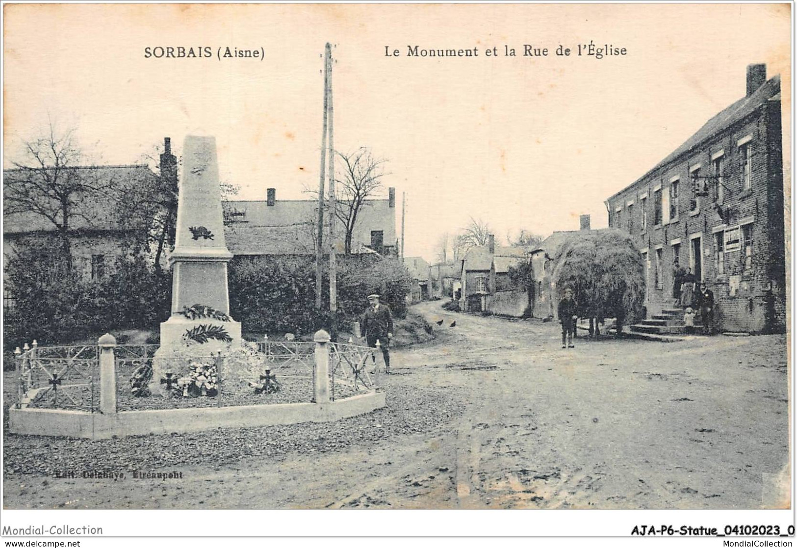AJAP6-STATUE-0514 - SORBAIS - Le Monument Et Rue De L'église  - Monuments