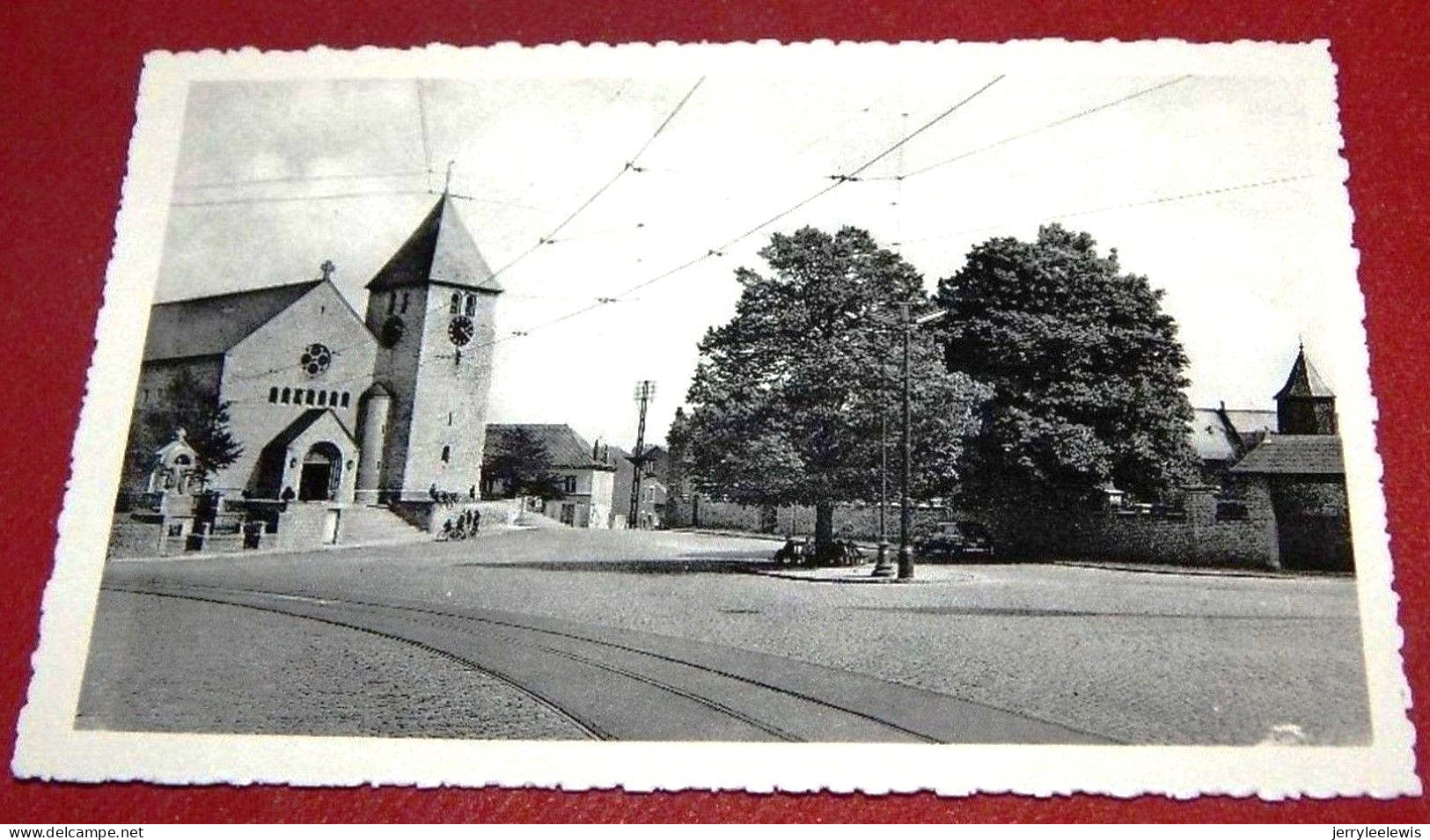 BRUXELLES  -  WOLUWE-ST-LAMBERT  -   Place Du Sacré-Coeur - St-Lambrechts-Woluwe - Woluwe-St-Lambert