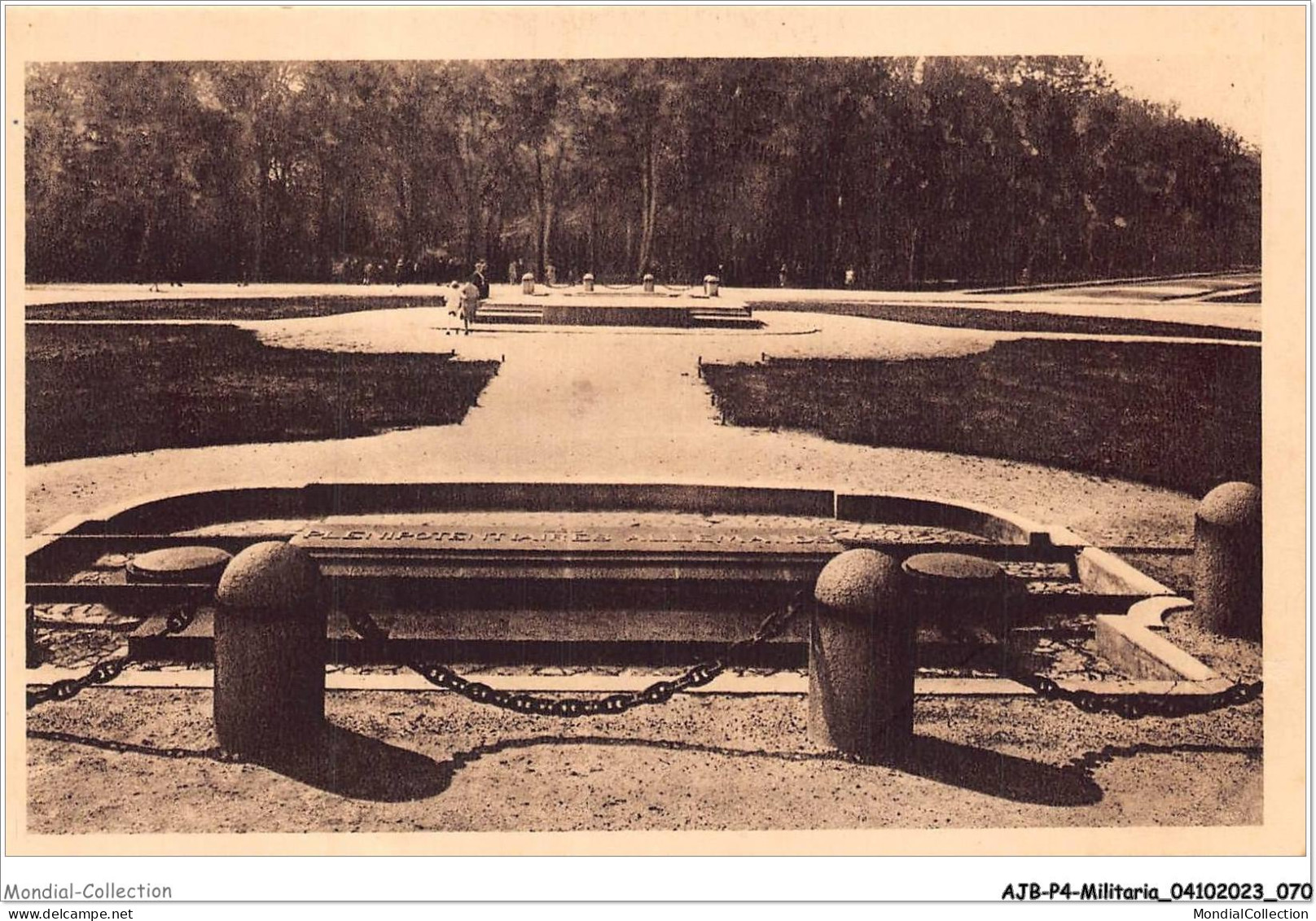 AJBP4-0354 - MILITARIA - Foret De Compiégne - Clairière De L'armistice - Monuments Aux Morts