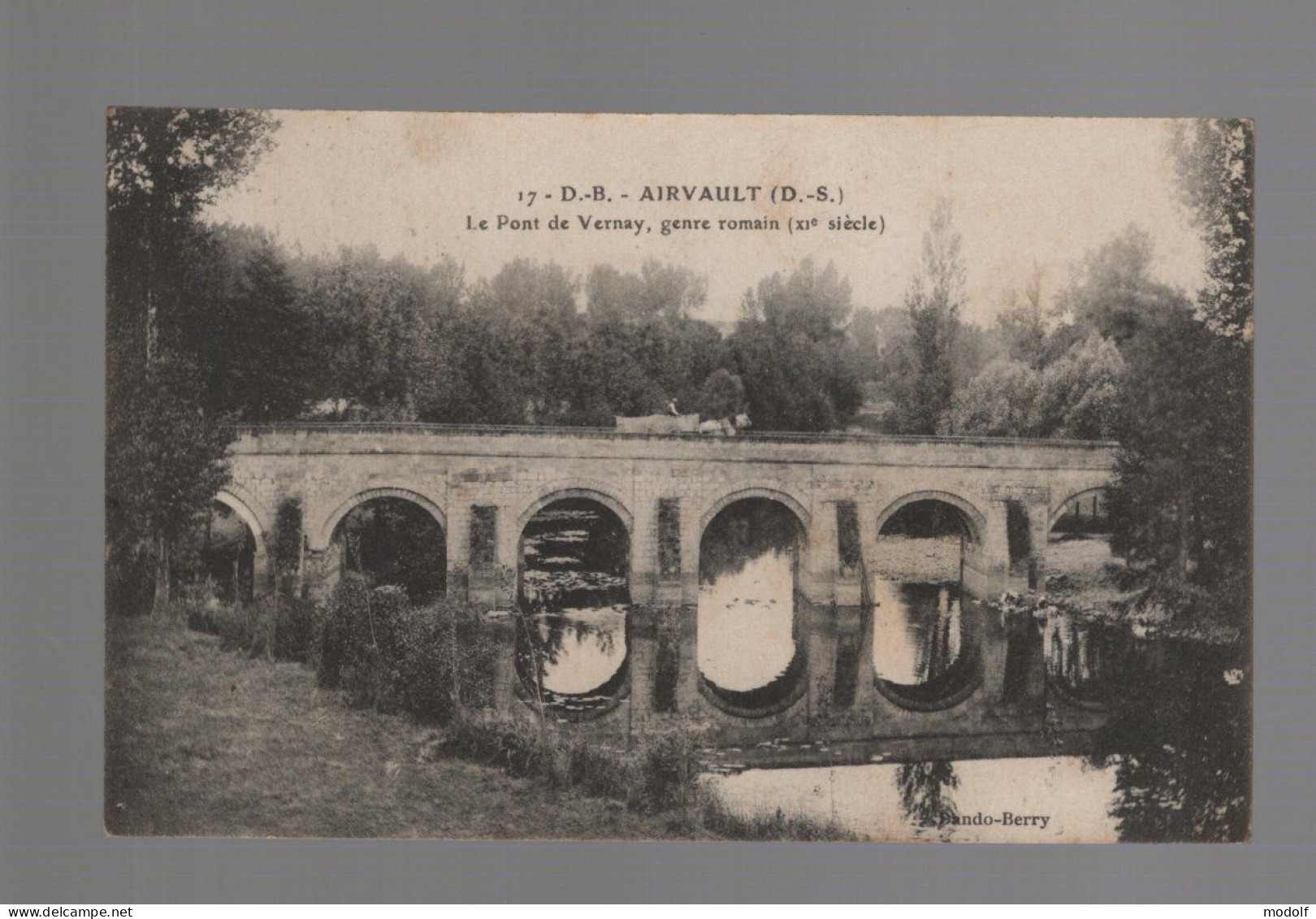 CPA - 79 - Airvault - Le Pont De Vernay, Genre Romain - Circulée En 1918 - Airvault