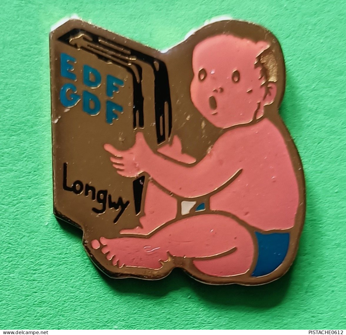 Pin's EDF-GDF Longwy Bébé Enfant - EDF GDF