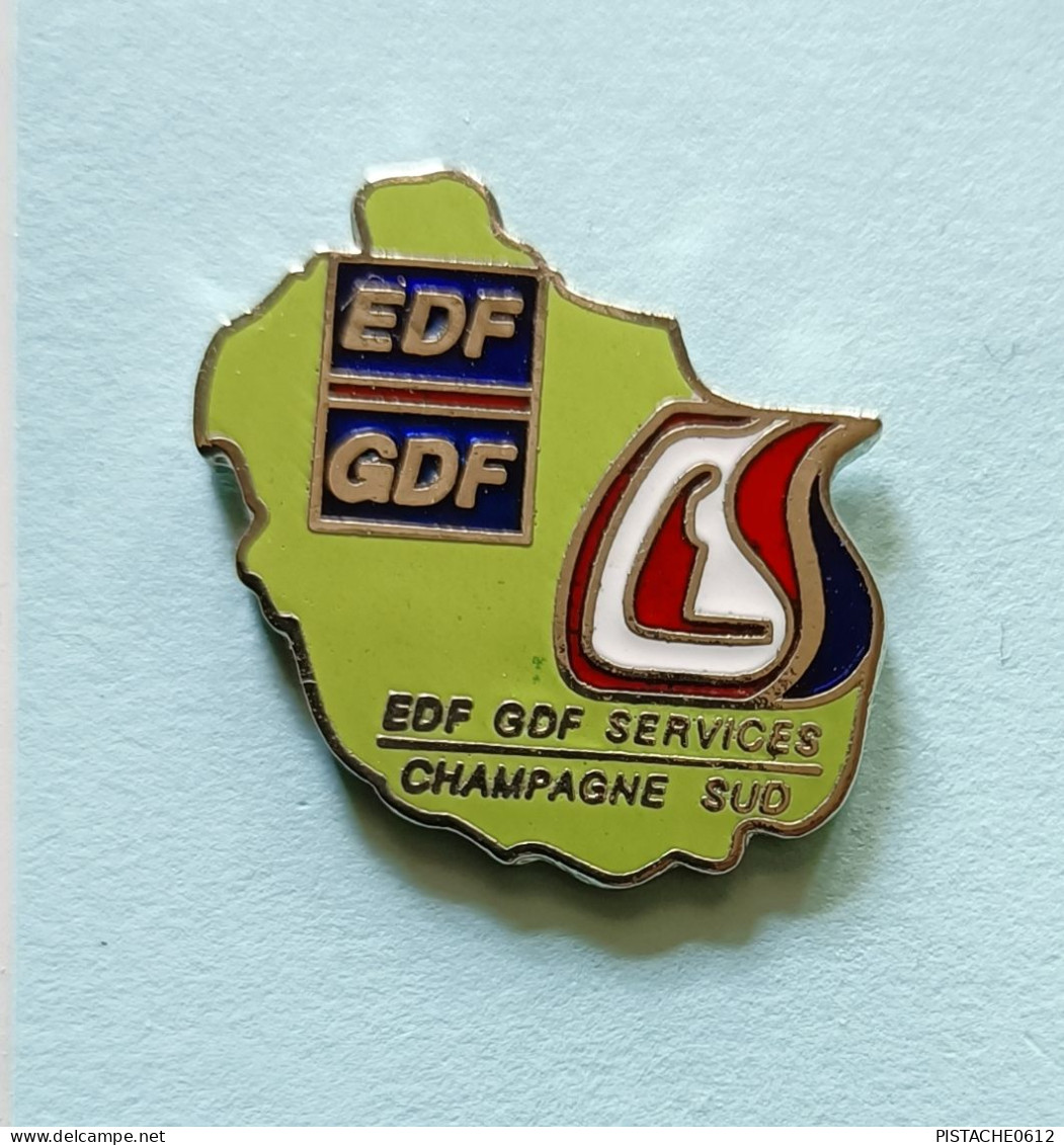 Pin's EDF GDF Services Champagne Sud Numéroté 2264 - EDF GDF