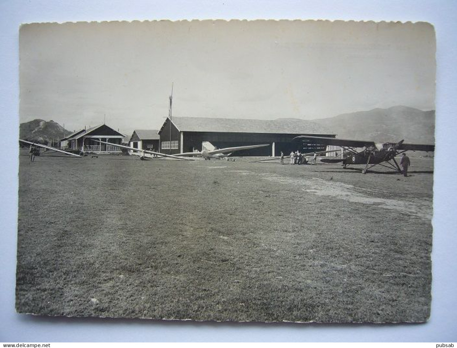 Avion / Airplane / Aérodrome De Saint Auban-sur-Durancen, France / 1950 - Aerodrome