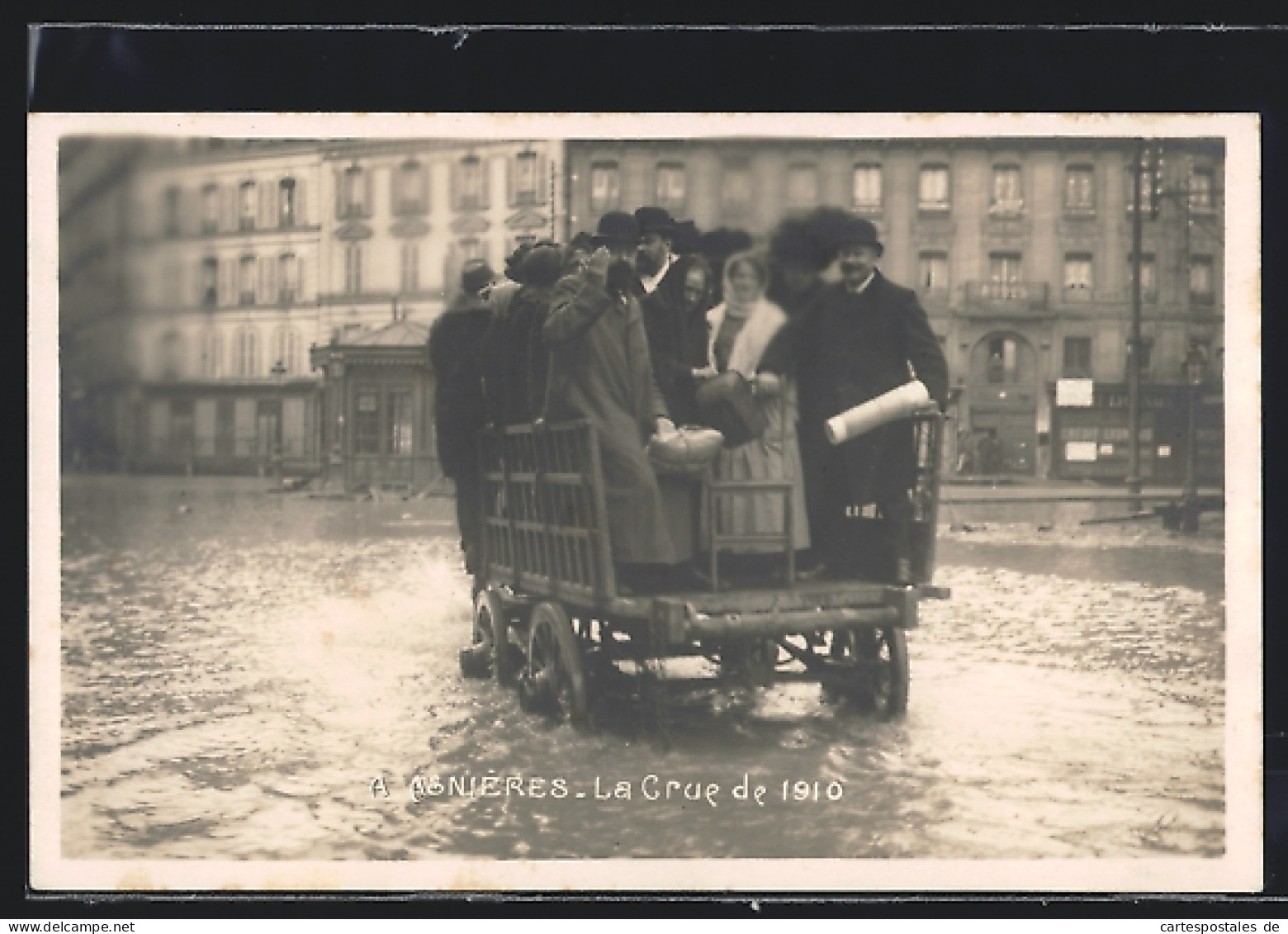 Foto-AK Asnières, La Crue De La Seine, 1910, Hochwasser  - Inondations