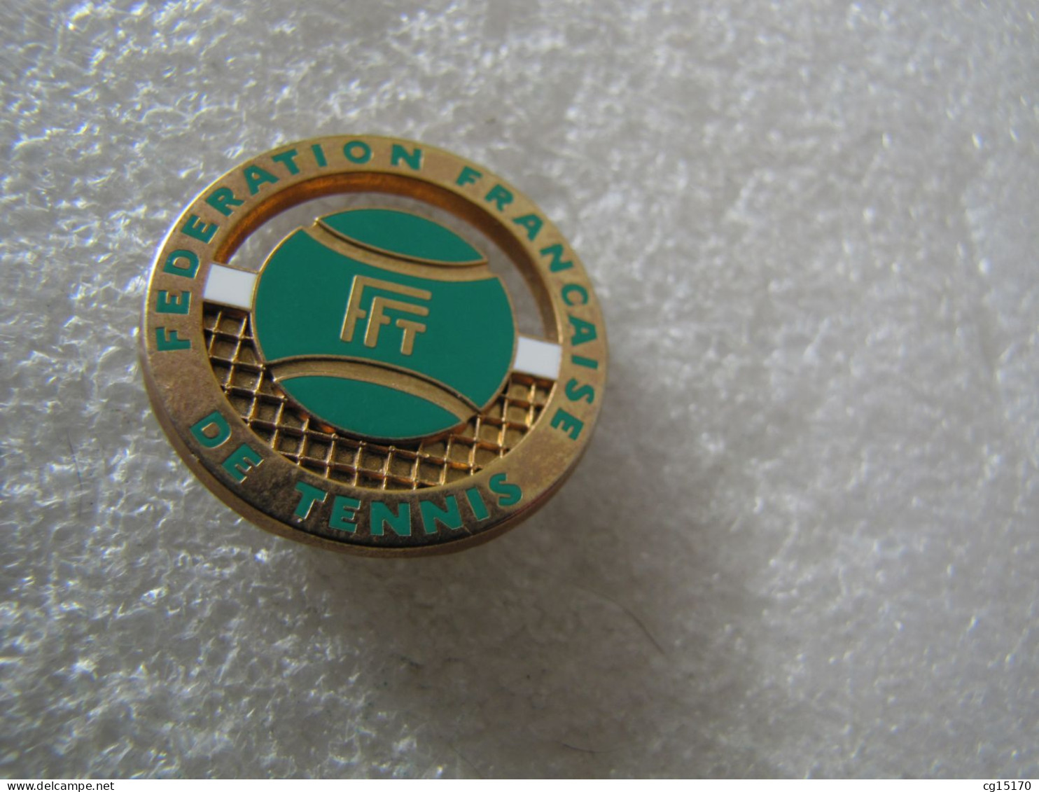 NO PIN'S  BROCHE   F F T  FEDERATION FRANÇAISE DE TENNIS  BALLE VERTE  Zamak  BALLARD - Tennis