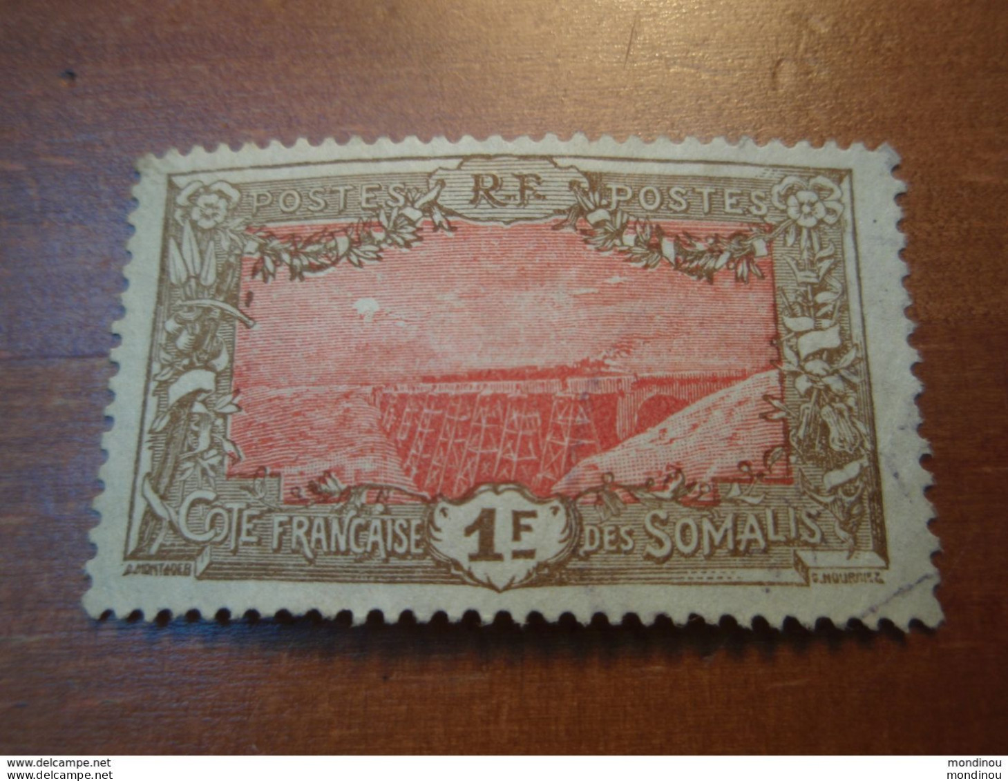 Timbre Côte Française Des Somalis 1 Franc Légère Oblitération - Used Stamps
