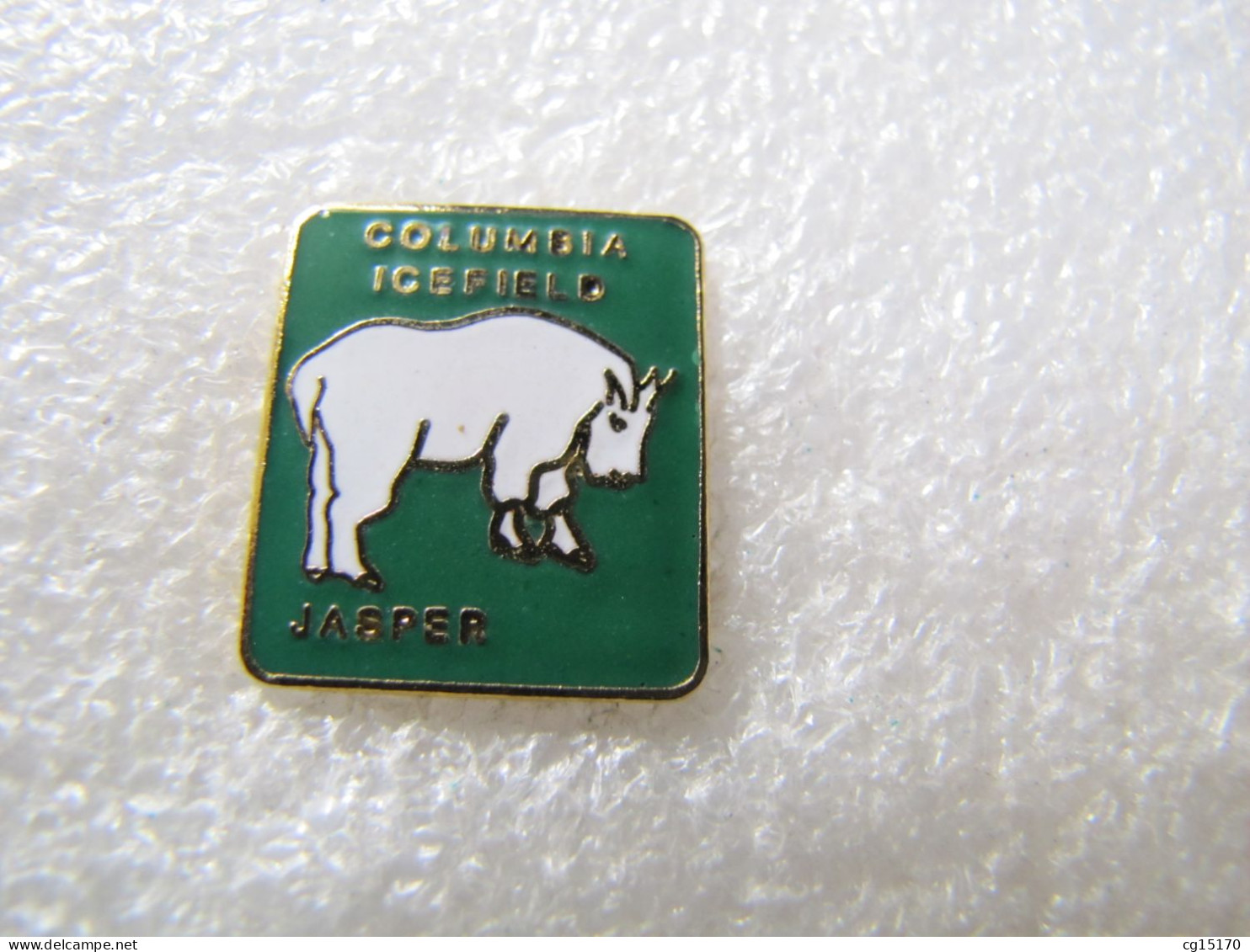 PIN'S    COLUMBIA   ICEFIELD   PARC NATIONAL JASPER    CHEVRE DE MONTAGNE  Email Grand Feu - Animaux