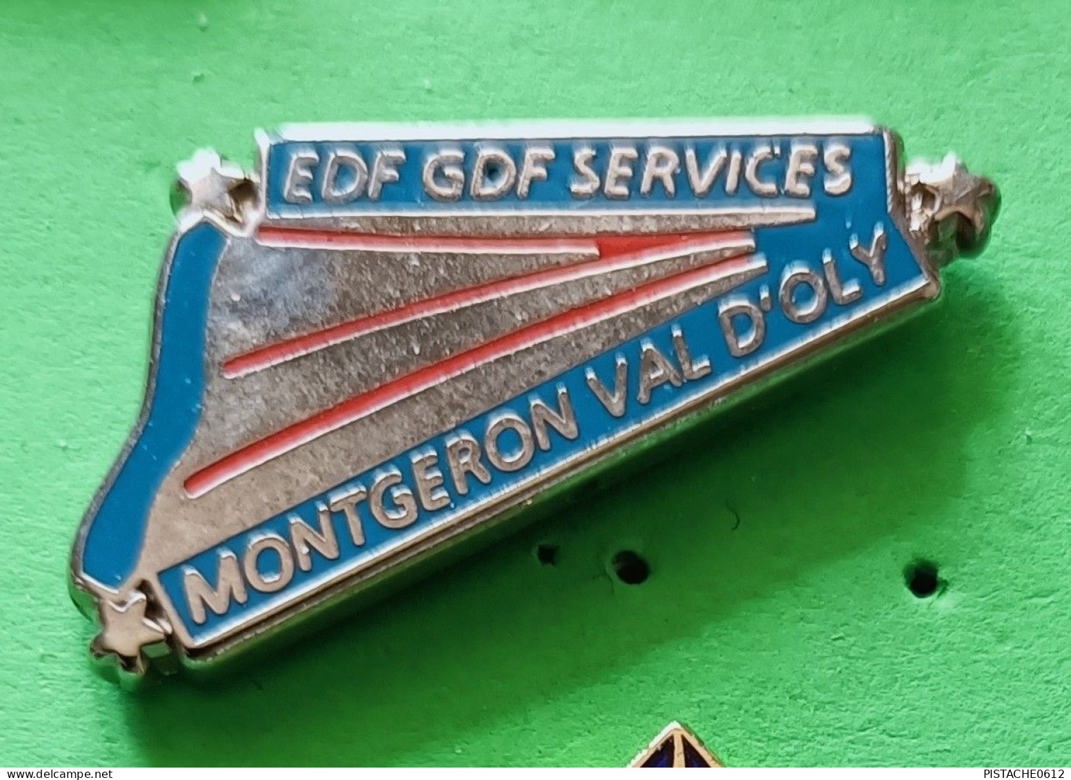 Pin's EDF-GDF Montgeron Val D'Oly - EDF GDF