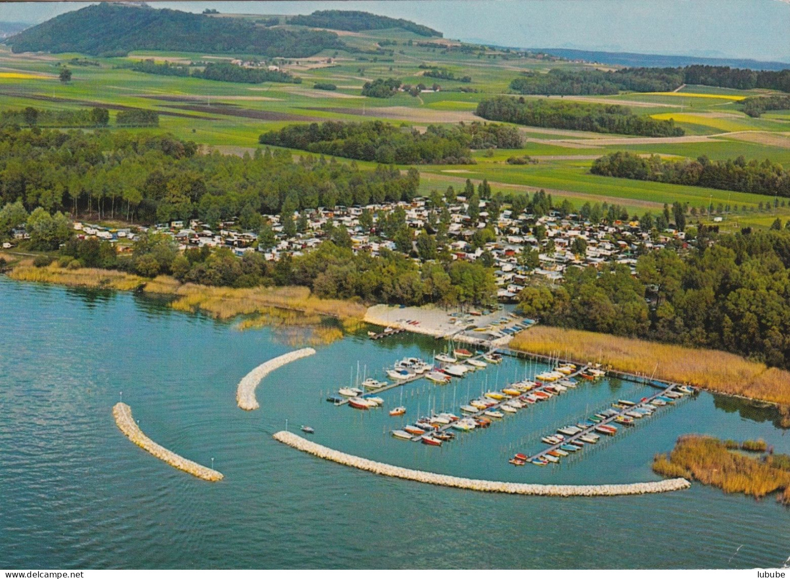 Cudrefin - Camping  (Vue Aérienne)       Ca. 1980 - Cudrefin