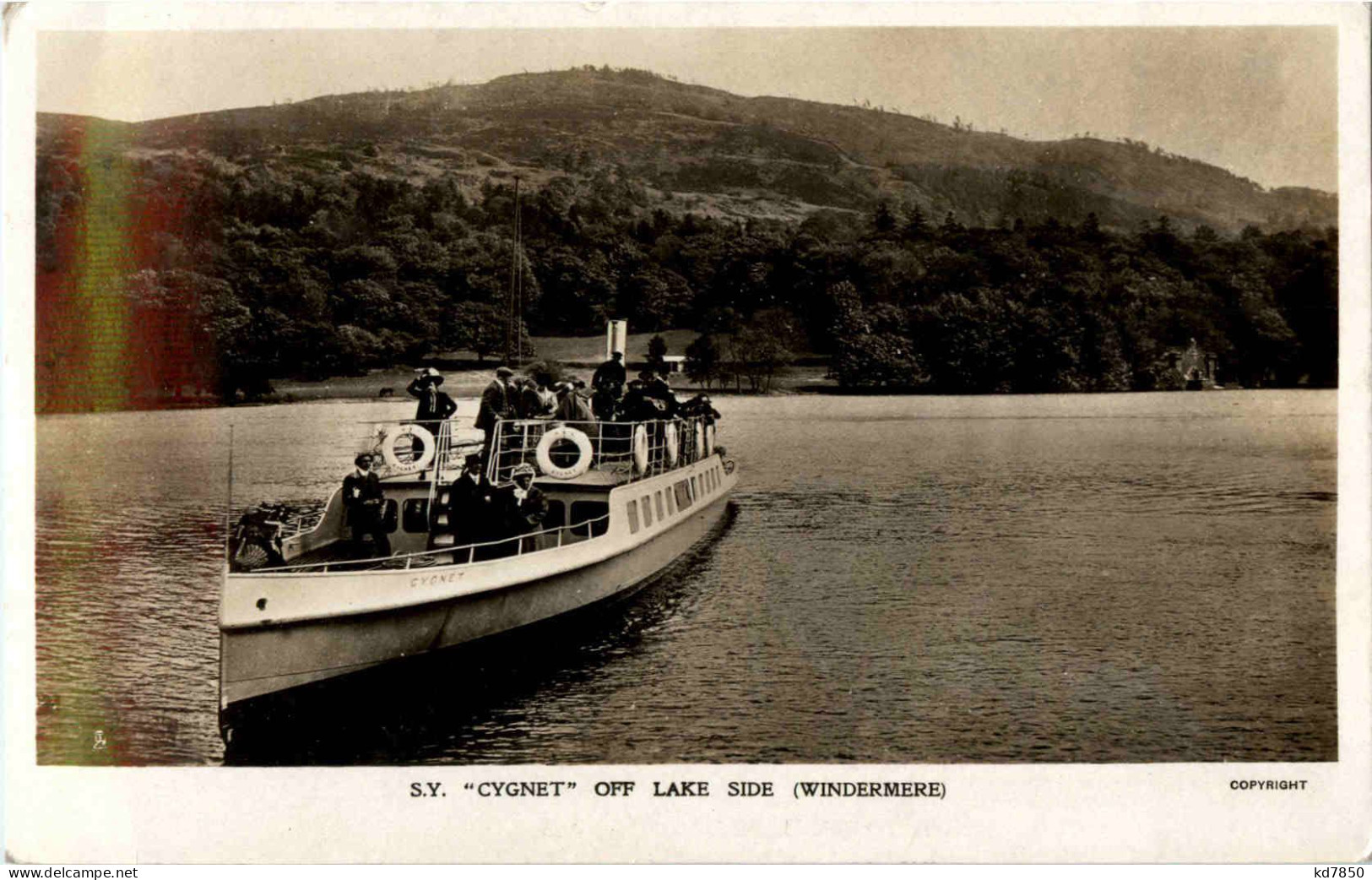 Windermere - SY Cagnet Off Lake Side - Windermere