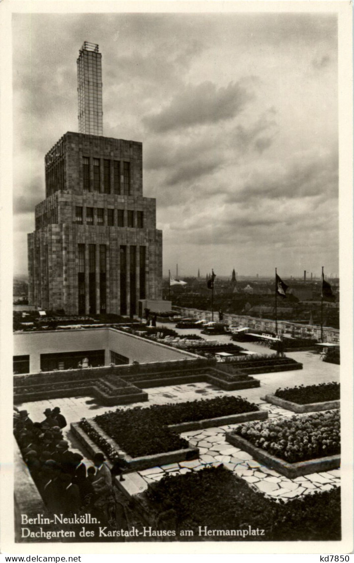 Berlin-Neukölln - Dachgarten Des Karstadt Hauses - Neukoelln