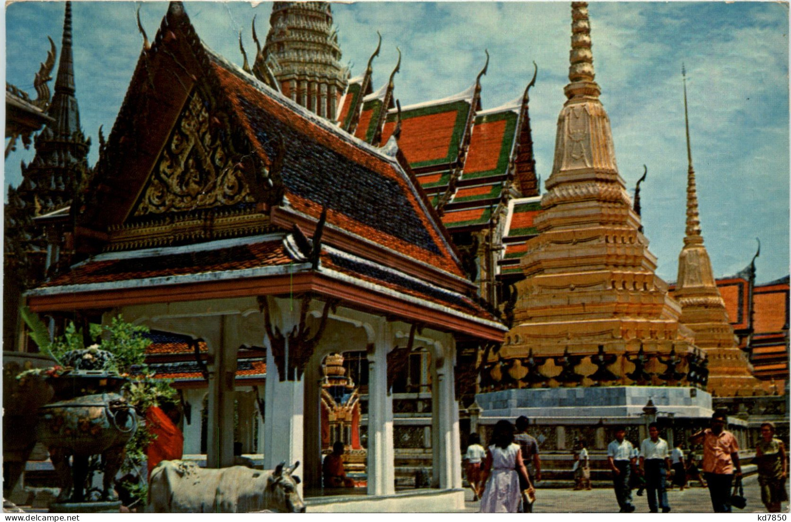 Bangkok - Temple Of The Emerald Buddha - Tailandia