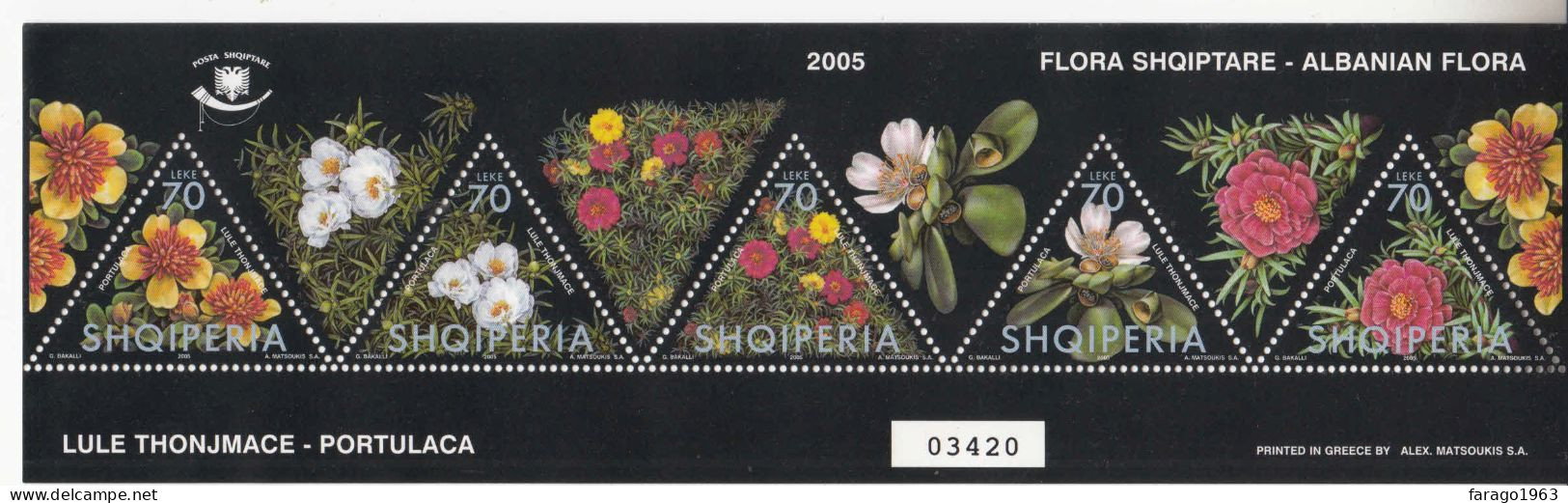 2005 Albania Flowers  Miniature Sheet Of 4 MNH - Albania