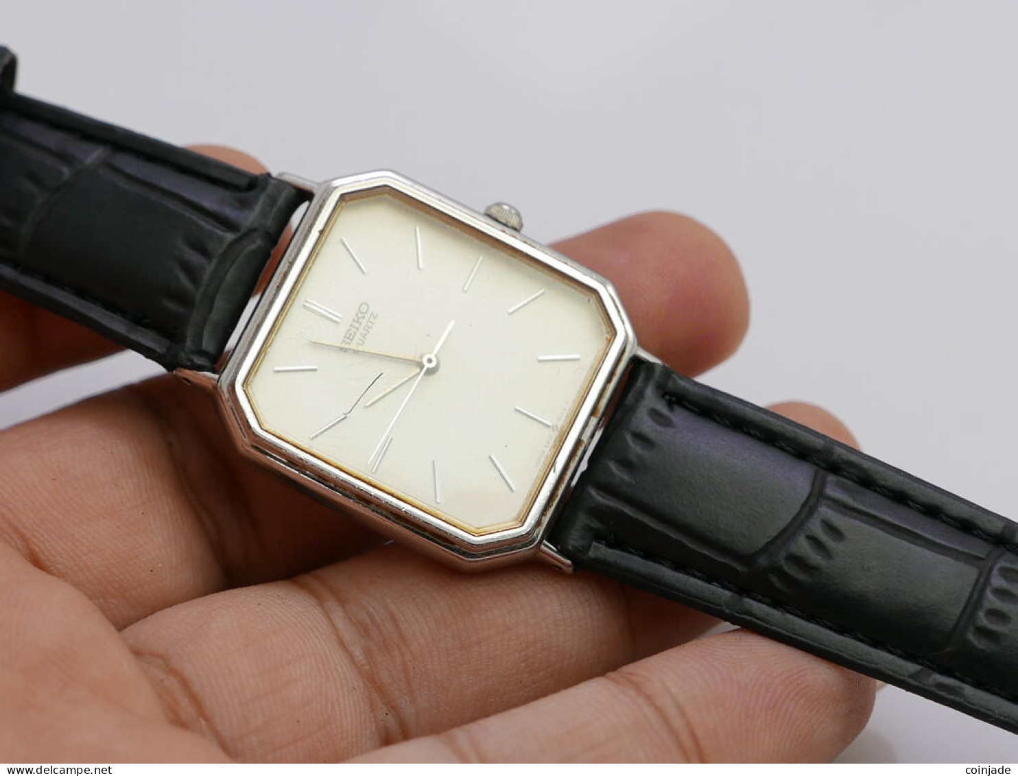 Vintage Seiko 6531 5100 White Dial Men Quartz Watch Japan Octagonal Shape 28mm - Antike Uhren