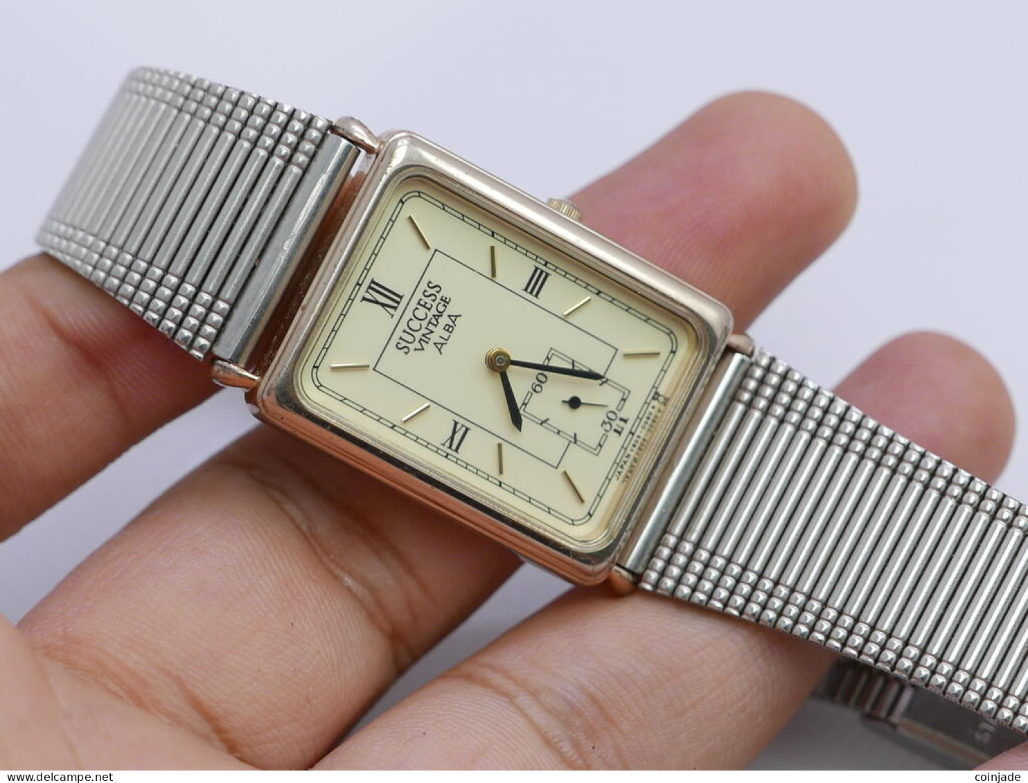 Vintage Alba Success V803 5000 Roman Numeral Dial Men Quartz Watch Japan  24mm - Horloge: Antiek