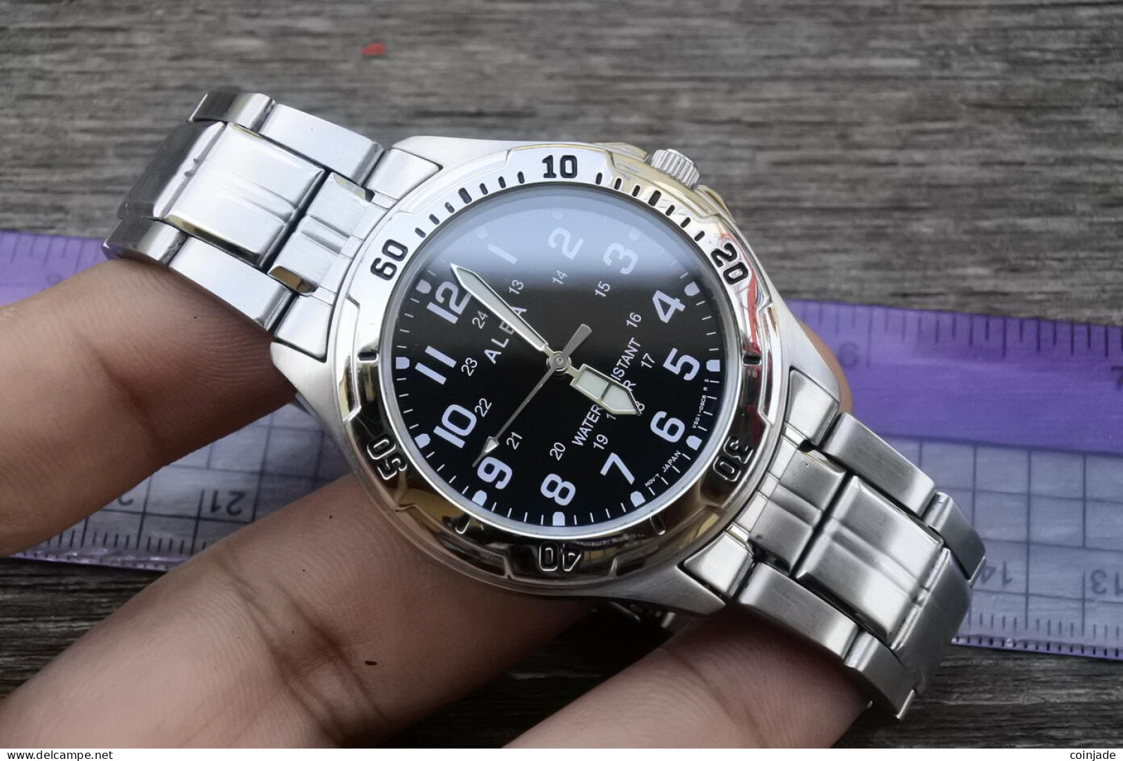 Vintage Alba V501 0FG0 Black Dial Men Quartz Watch Japan Round Shape 36mm - Horloge: Antiek
