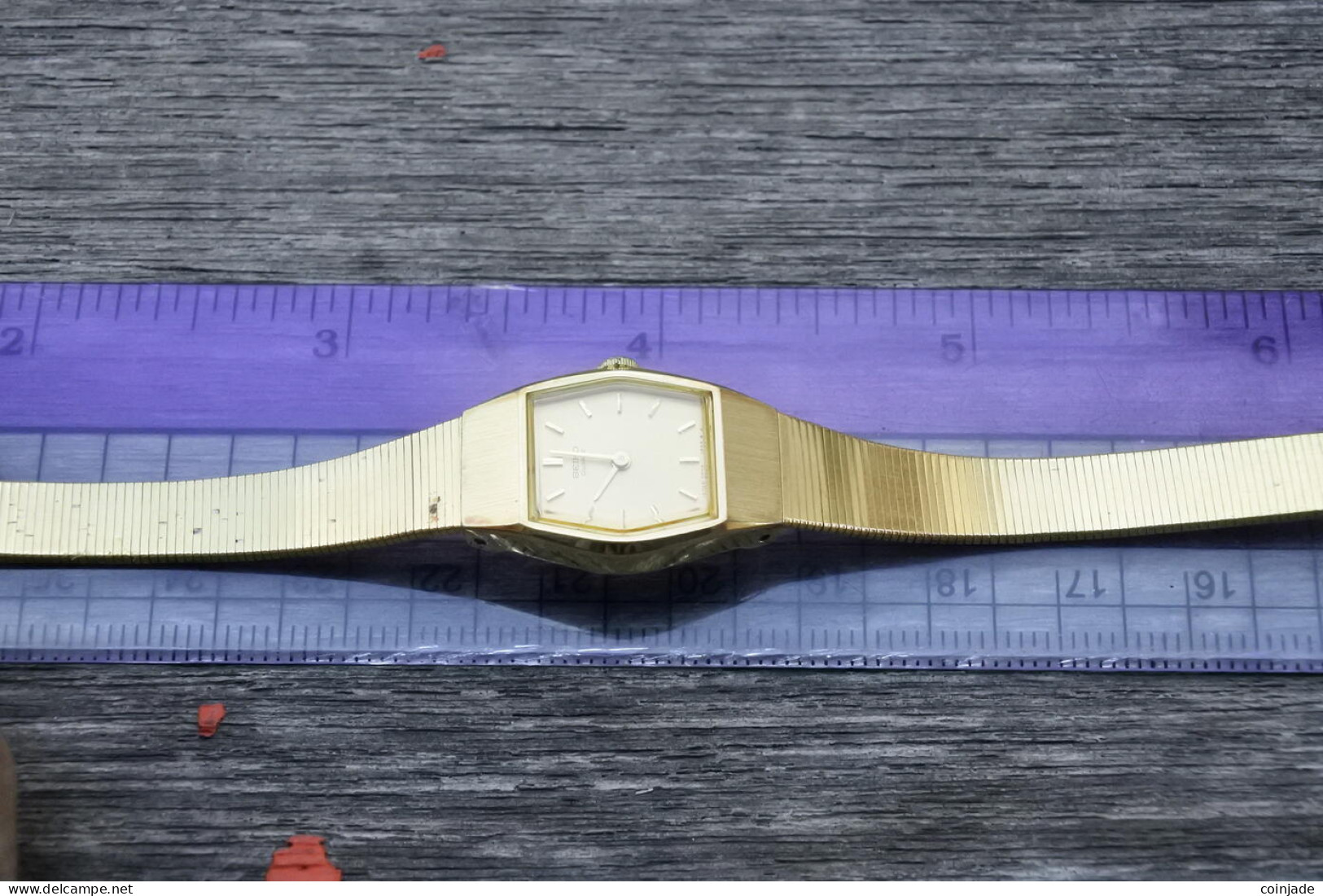 Vintage Seiko 2C20 5790 Yellow Dial Lady Quartz Watch Japan Octagonal Shape 17mm