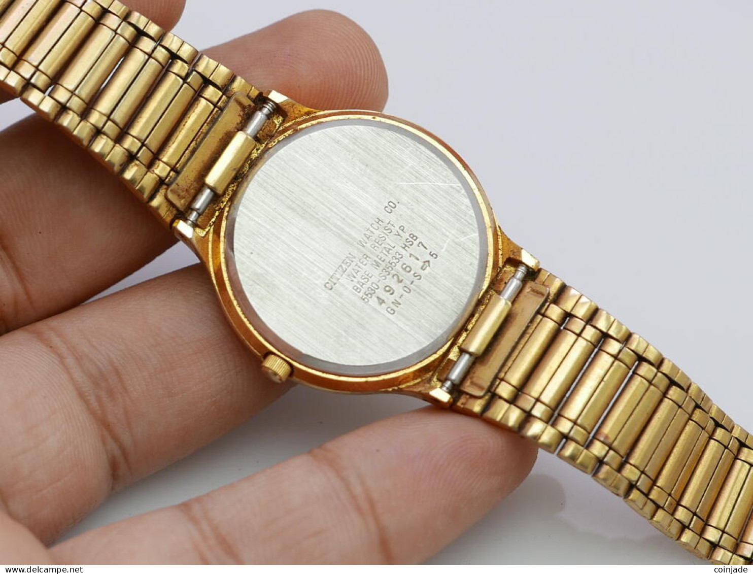 Vintage Citizen  Gold PlatedYellow Dial Lady Quartz Watch Japan Round Shape 31mm