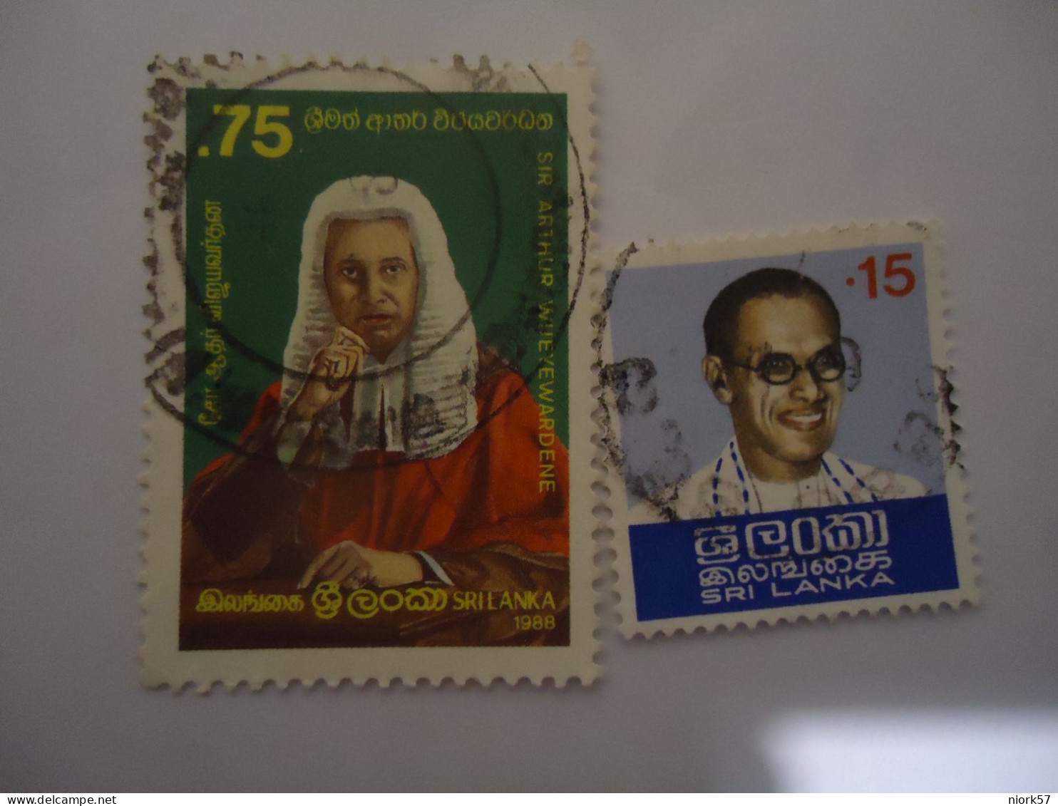 SRI LANKA     USED   STAMPS PEOPLES - Sri Lanka (Ceylon) (1948-...)