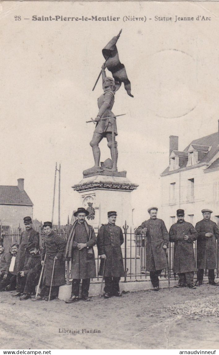 58-SAINT PIERRE LE MOUTIER STATUE JEANNE D ARC - Saint Pierre Le Moutier