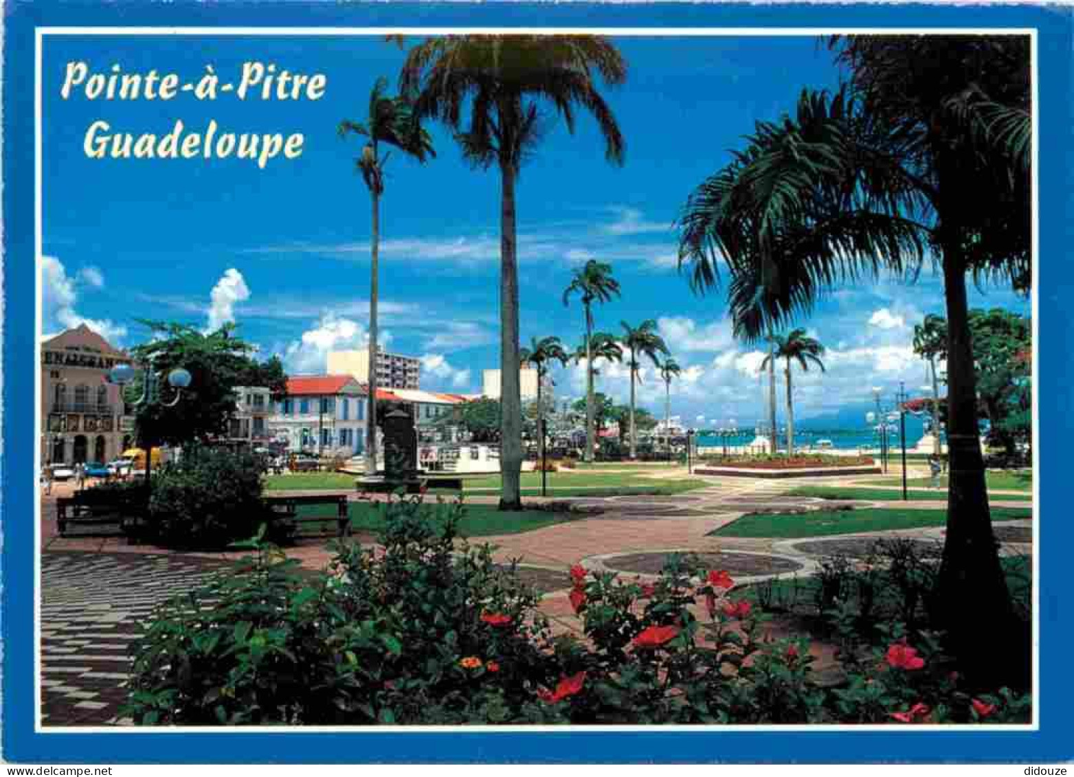 Guadeloupe - Pointe à Pitre - La Place De La Victoire - Fleurs - CPM - Voir Scans Recto-Verso - Pointe A Pitre