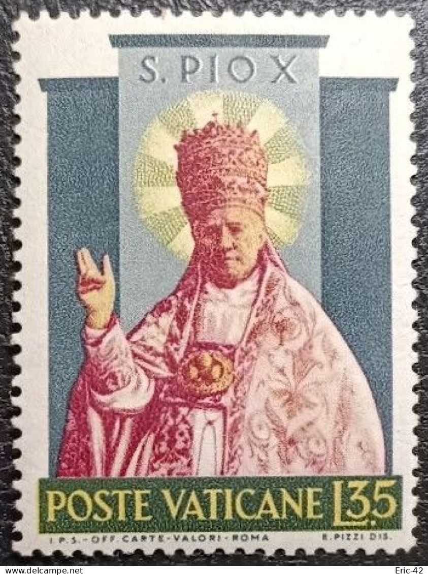 VATICAN. Y&T N°202*. CANONISATION DE PIE X. NEUF* - Unused Stamps