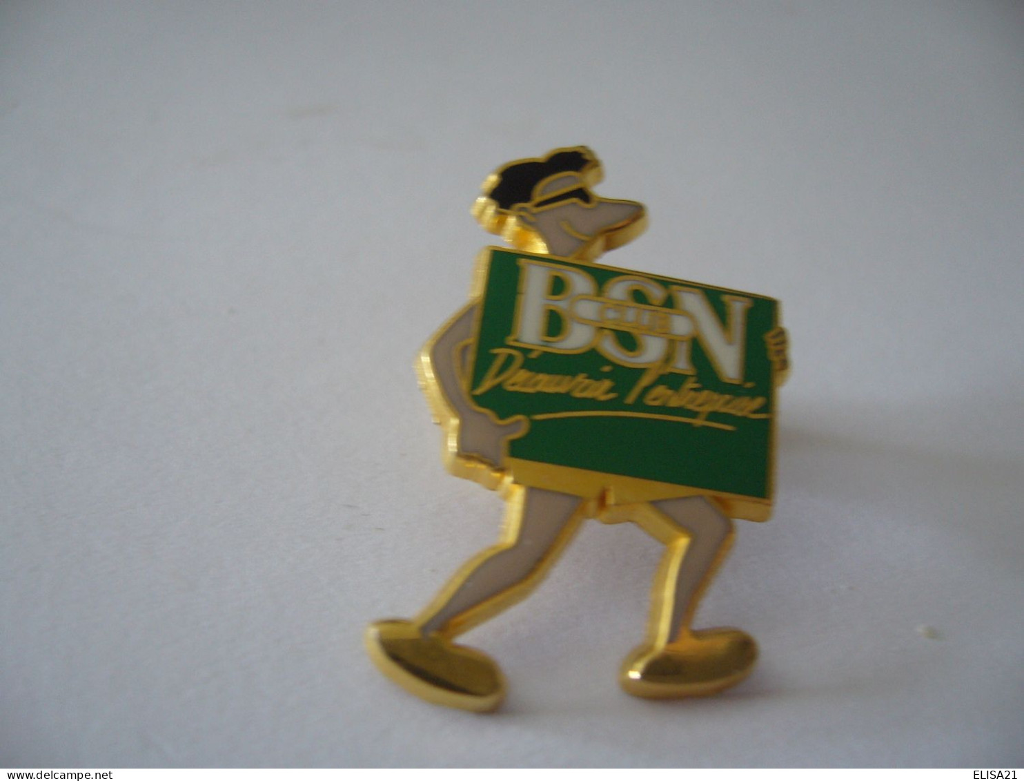 PIN'S PINS PIN PIN’s ピンバッジ  BSN CLUB - Trademarks