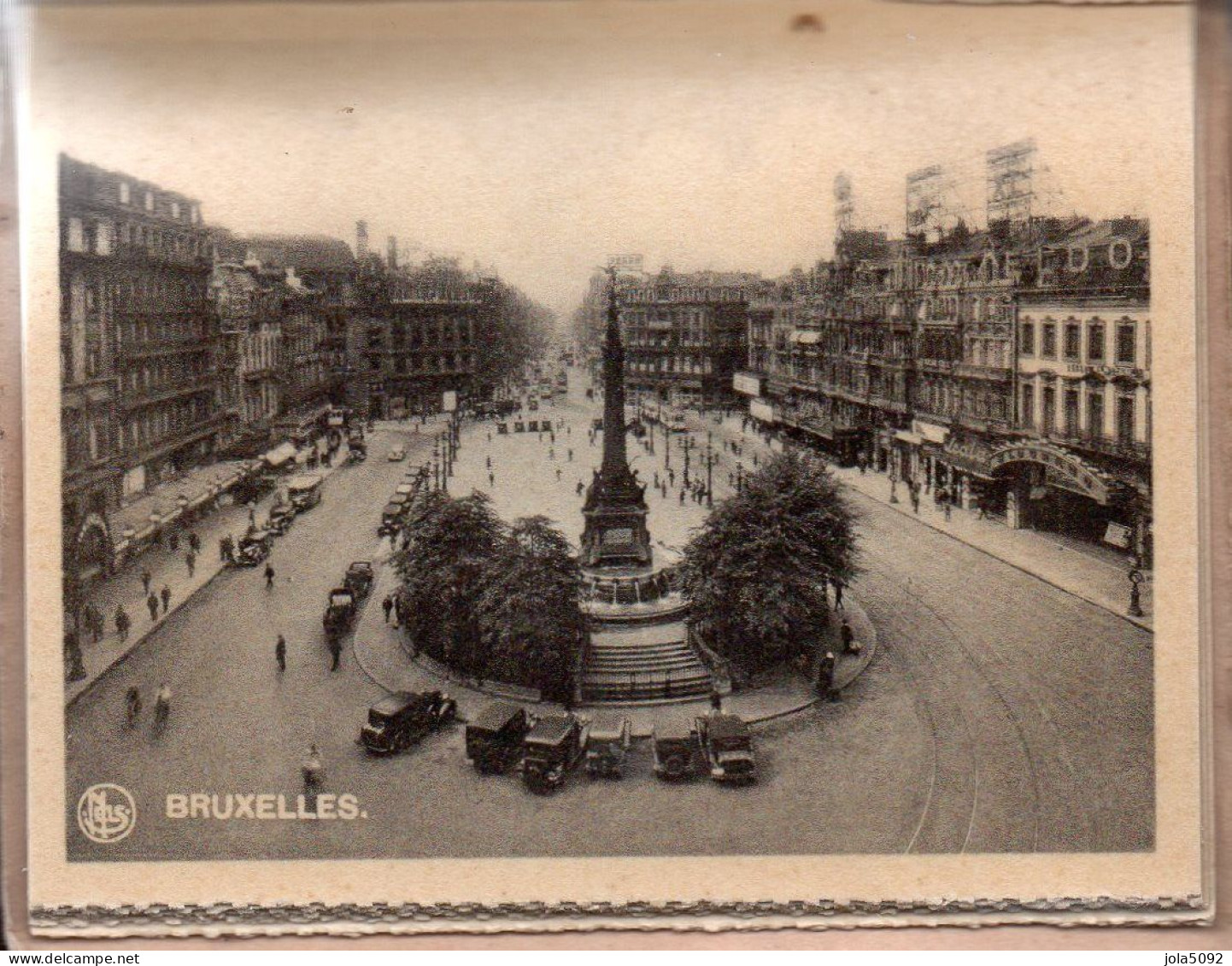 BELGIQUE - BRUXELLES - Carnet de 11 photos