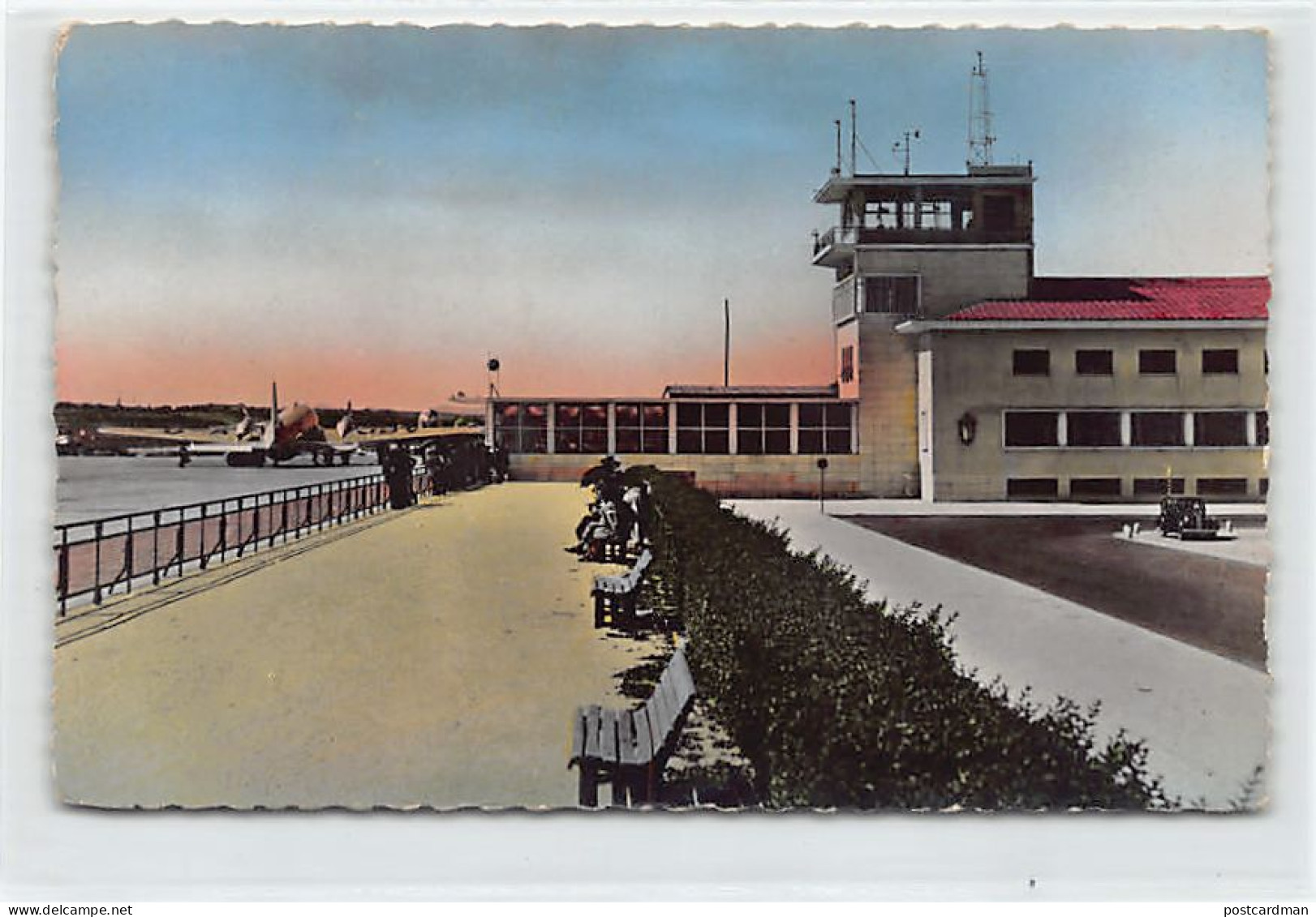 Portugal - LISBOA - Aeroporto - Airport - Douglas DC-3 - Ed. A.T. 108 - Lisboa