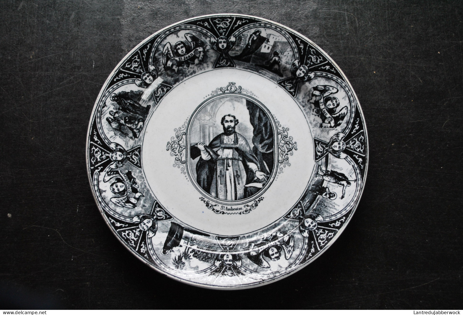  St Ambroise Assiette De La Série Du Décor Imprimé Noir Saints BF Keramis XIXè Murale Décorative Saint BFK Boch Frères - Boch (BEL)