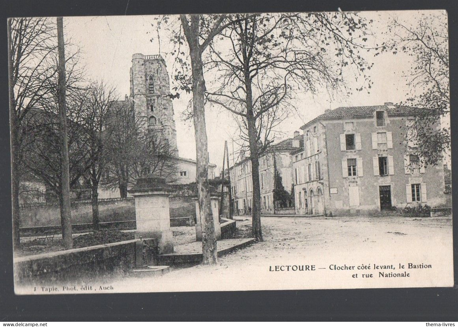 Lectoure (32 Gers) Clocher Côté Levant, Bastion Et Rue Nationale  (PPP46996) - Lectoure