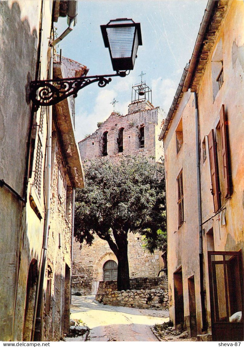 83 - Le Castellet - Rue Pittoresque - Eglise - Le Castellet