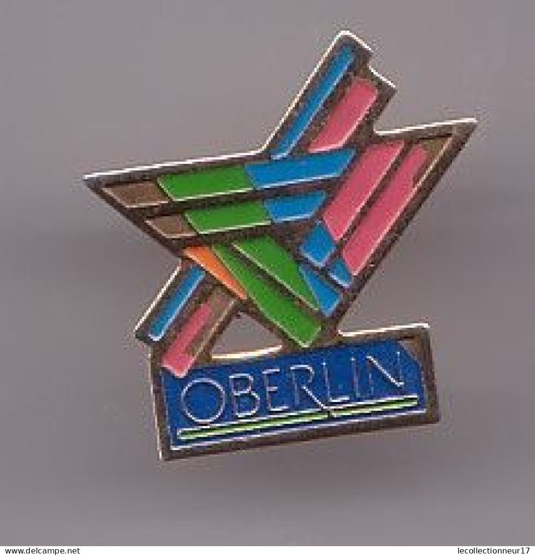 Pin's Oberlin Produits Pharmaceutiques Réf 1673 - Medical