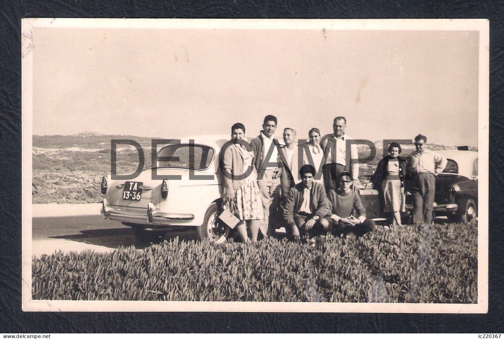 REAL PHOTO POSTCARD PORTUGAL LISBOA AUTOMÓVEL FIAT 1100 - 1960'S - Lisboa