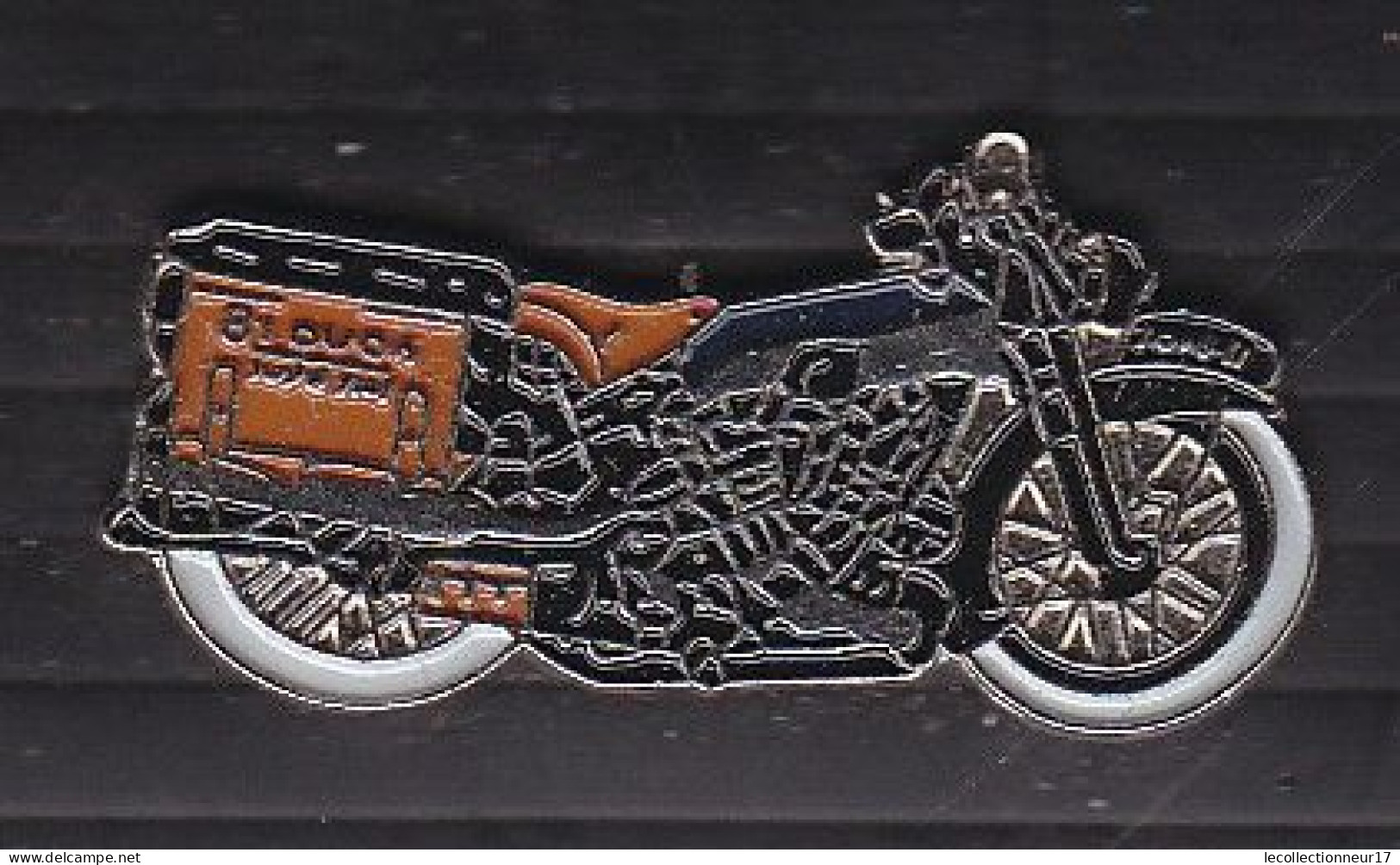 Pin's Moto Brough Superior SS100 Réf 5389 - Motorräder