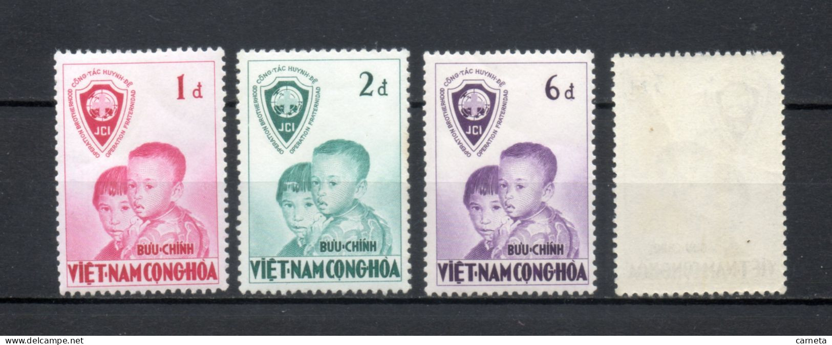 VIETNAM DU SUD   N° 61 à 64   NEUFS SANS CHARNIERE COTE 11.00€    FRATERNITE  VOIR DESCRIPTION - Vietnam