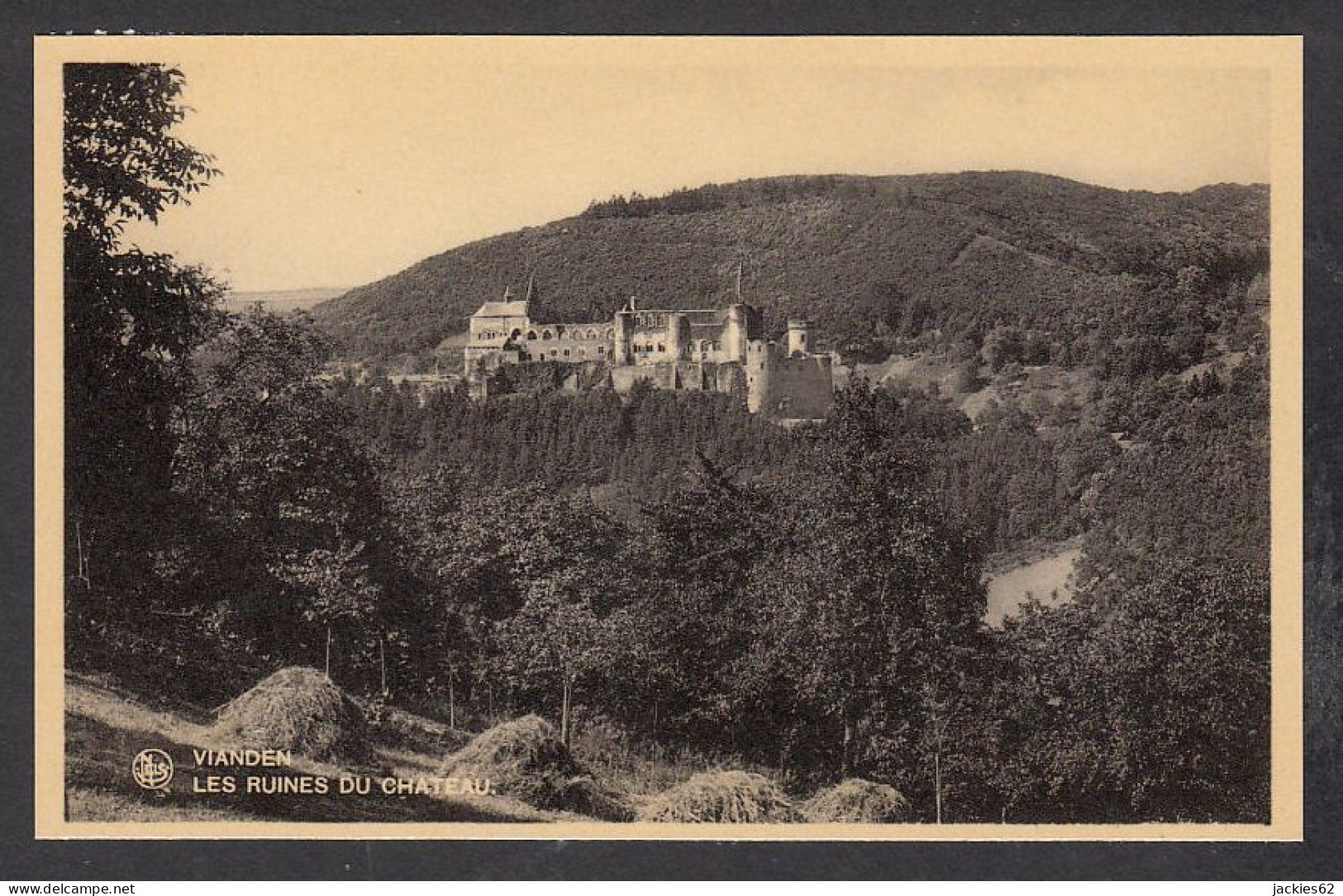 111633/ VIANDEN, Le Château  - Vianden