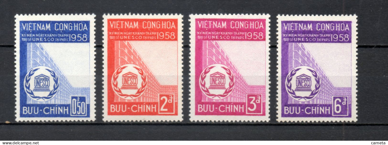 VIETNAM DU SUD   N° 81 à 84   NEUFS SANS CHARNIERE COTE 2.50€   UNESCO - Vietnam