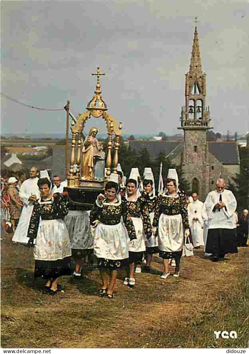 Folklore - Costumes - Bretagne - Sur La Baie De Douarnenez - Ste Anne La Palud En Plonevez Porzay - Le Pardon - CPM - Vo - Costumi