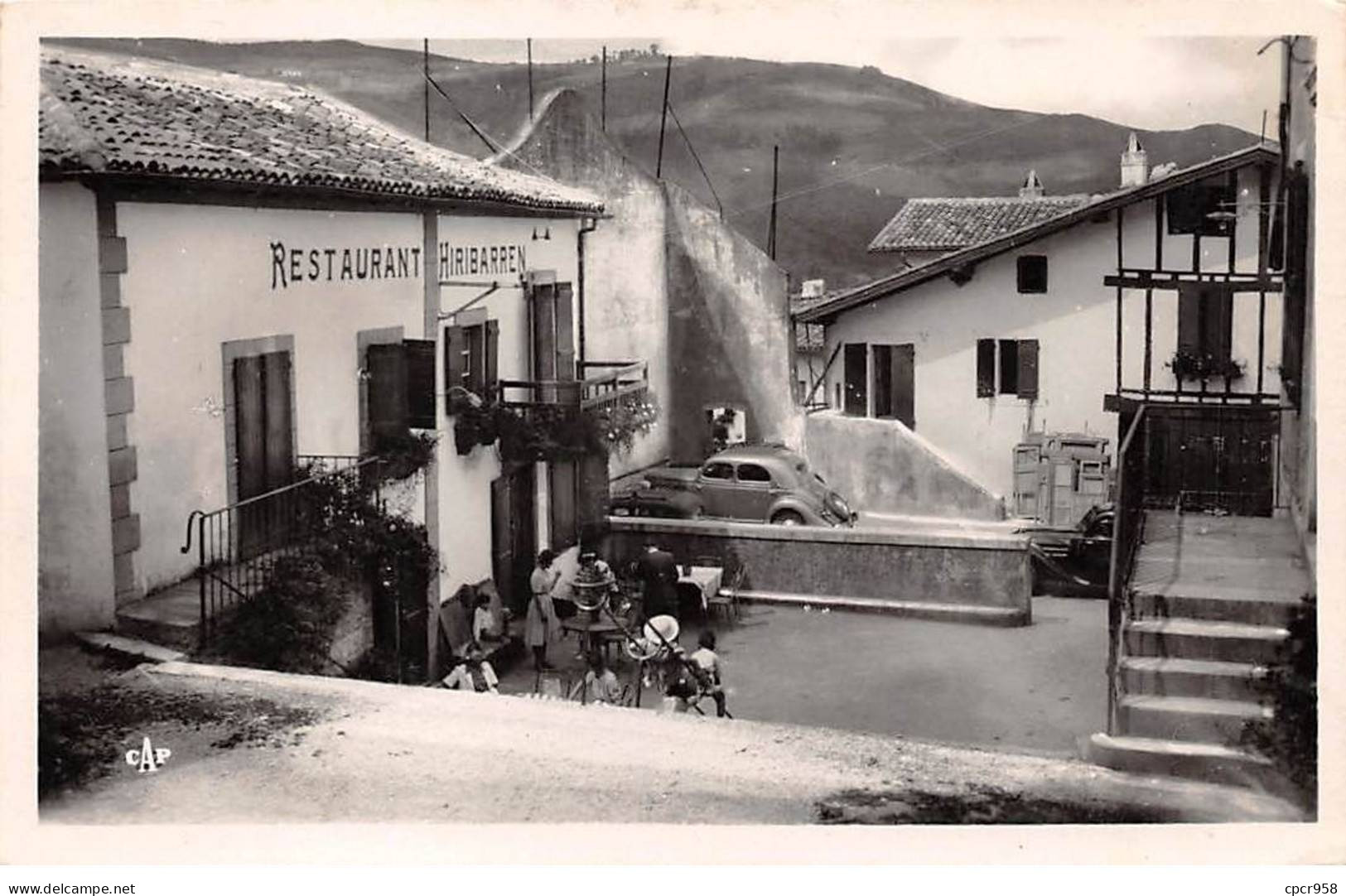 64 - BIRIATOU - SAN29340 - Frontière Franco-Espagnole - Restaurant Hiribarren - CPSM 14X9cm - Biriatou