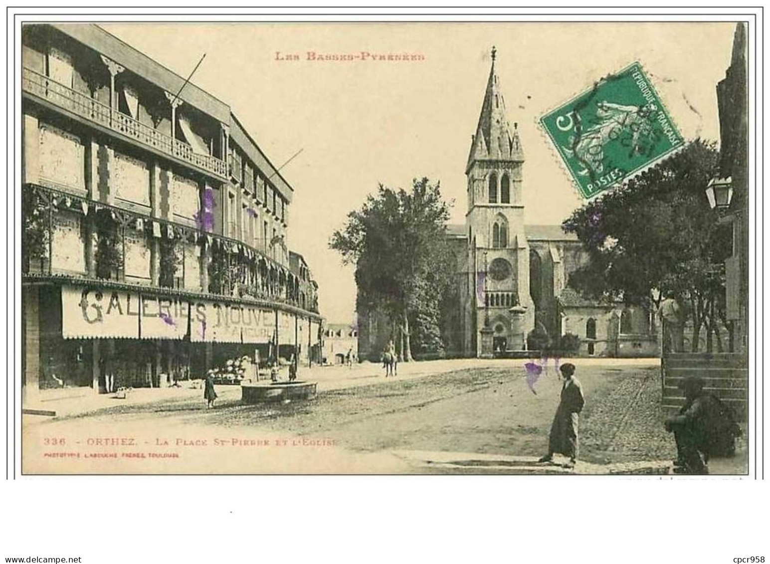 64.ORTHEZ.LA PLACE ST PIERRE ET L'EGLISE.GALERIES NOUVELLES.TACHES - Orthez