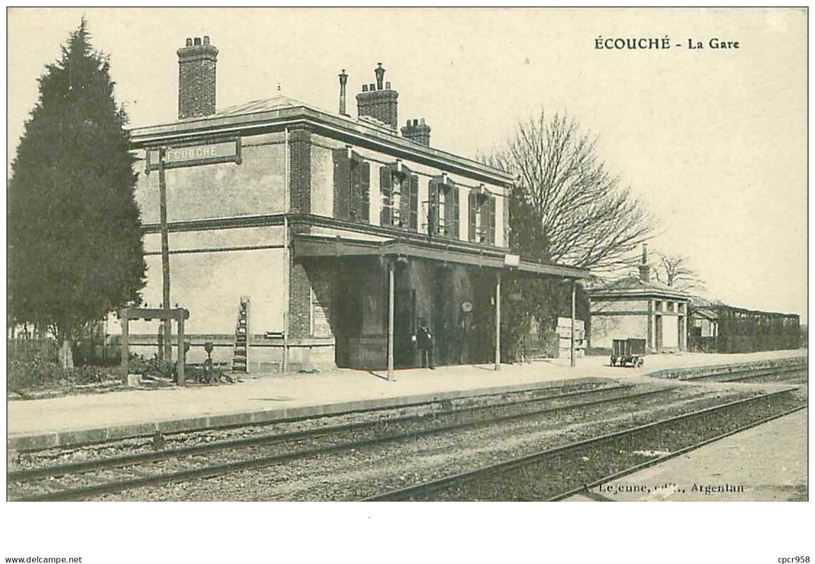 61.ECOUCHE.n°26750.LA GARE - Ecouche