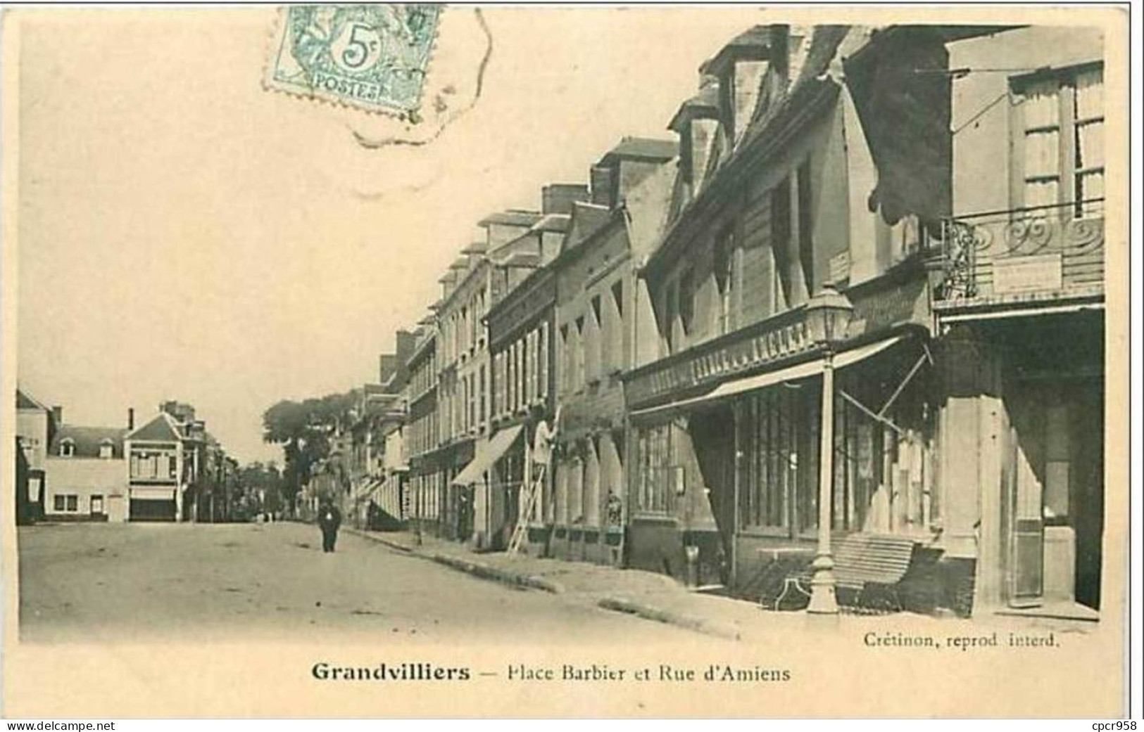 60.GRANDVILLIERS.PLACE BARBIER ET RUE D'AMIENS.HOTEL DE FRANCE ET D'ANGLETERRE - Grandvilliers