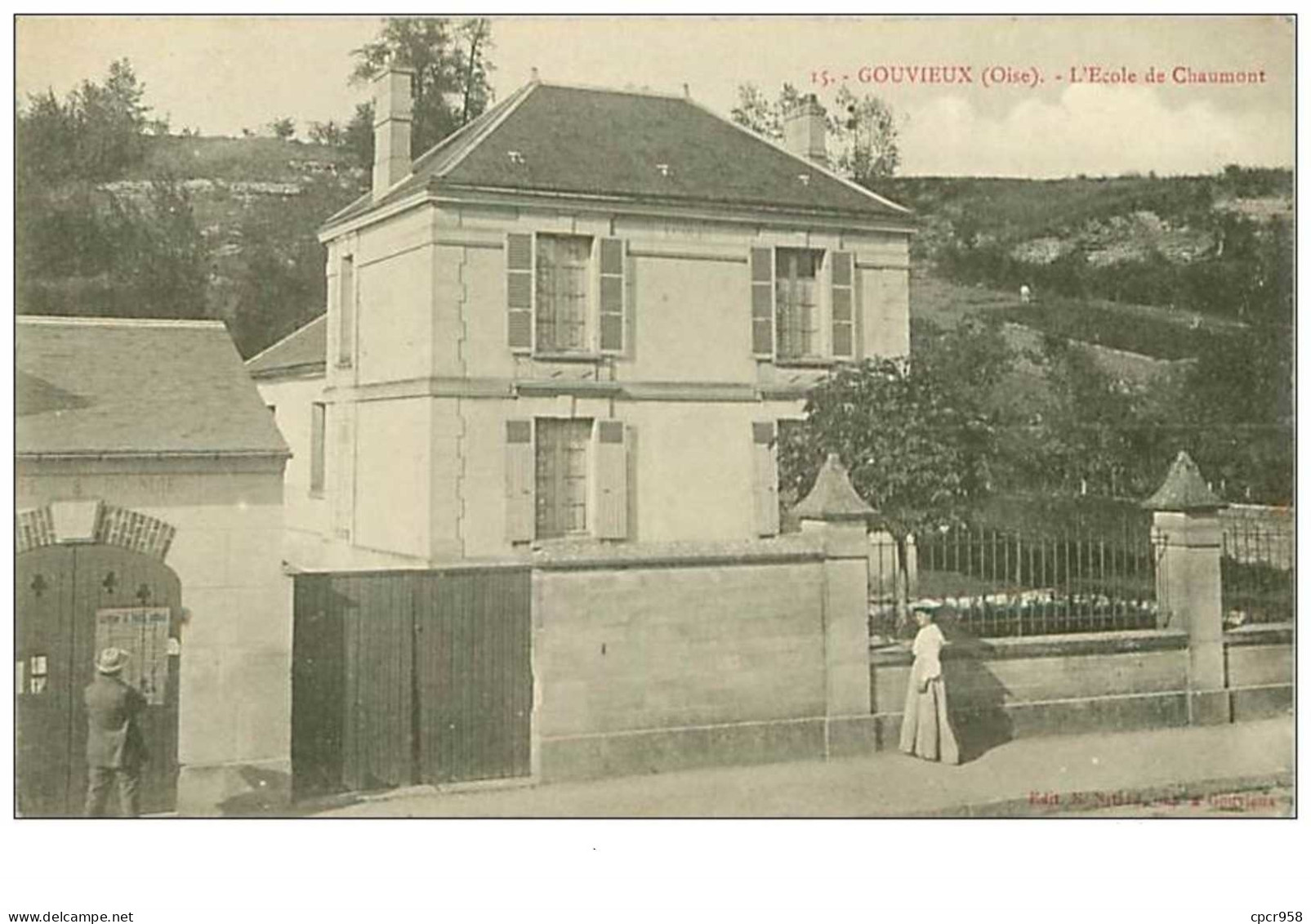 60.GOUVIEUX.n°157.L'ECOLE DE CHAUMONT - Gouvieux